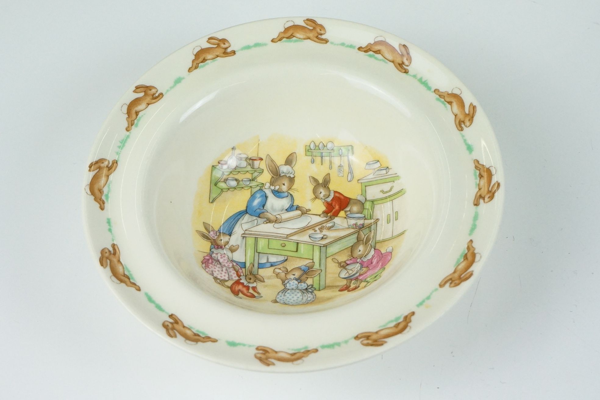 Royal Doulton Bunnykins ceramics, 13 items, to include 3 teacups & saucers, 2 tea plates, 3 lunch - Image 4 of 14