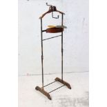 Early 20th century Gentleman's ' The Watts Dumb Valet ' Stand with label to verso, 123cm high