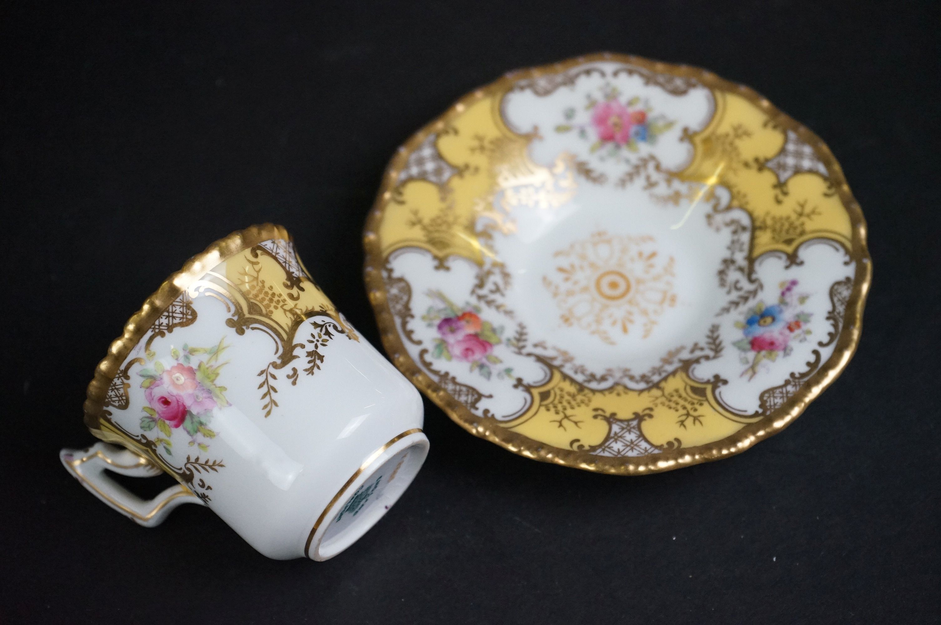 Early 20th century Coalport Cabinet part Coffee Set decorated in pink and gilt with floral sprays - Image 8 of 24