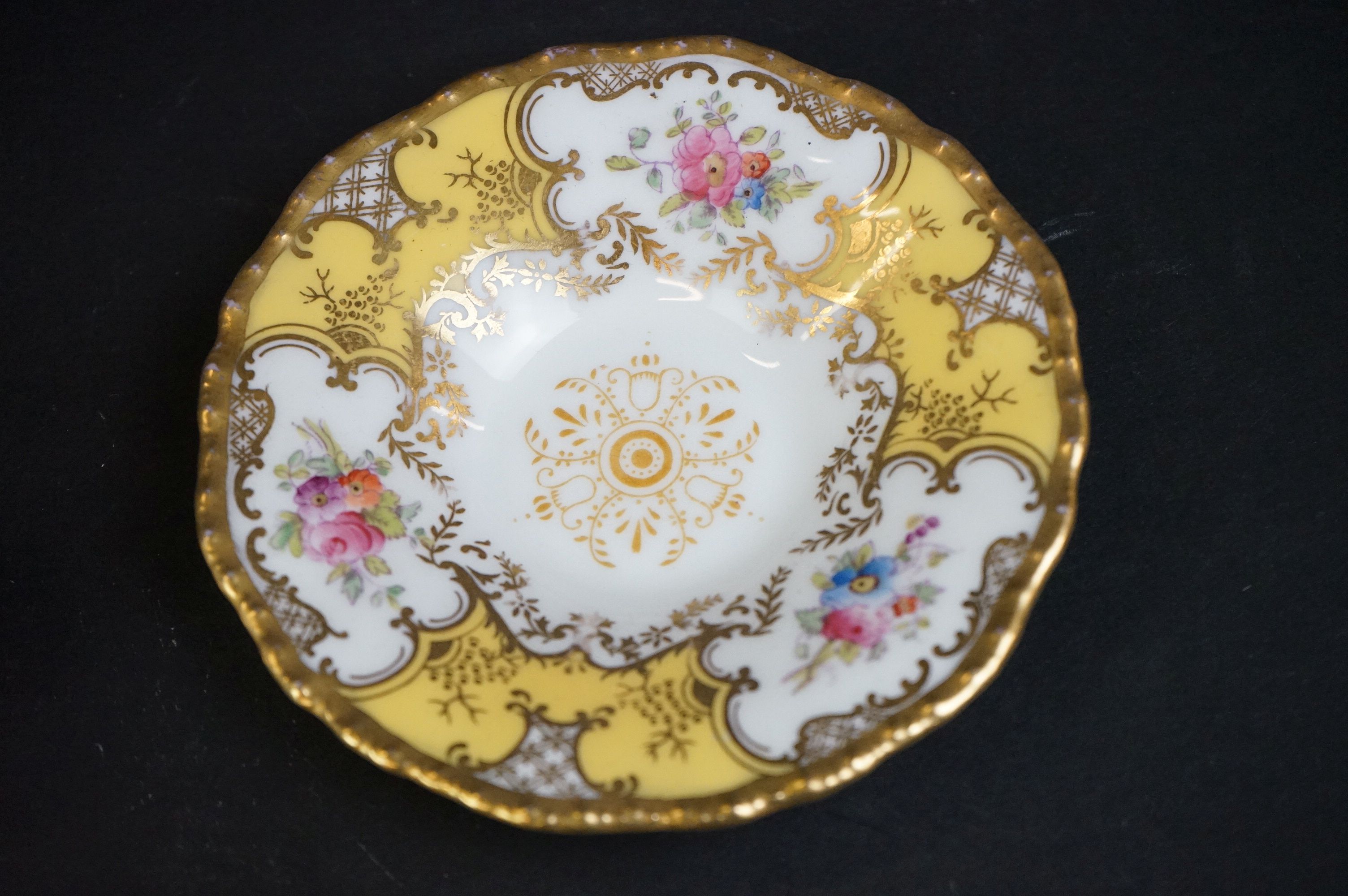 Early 20th century Coalport Cabinet part Coffee Set decorated in pink and gilt with floral sprays - Image 9 of 24
