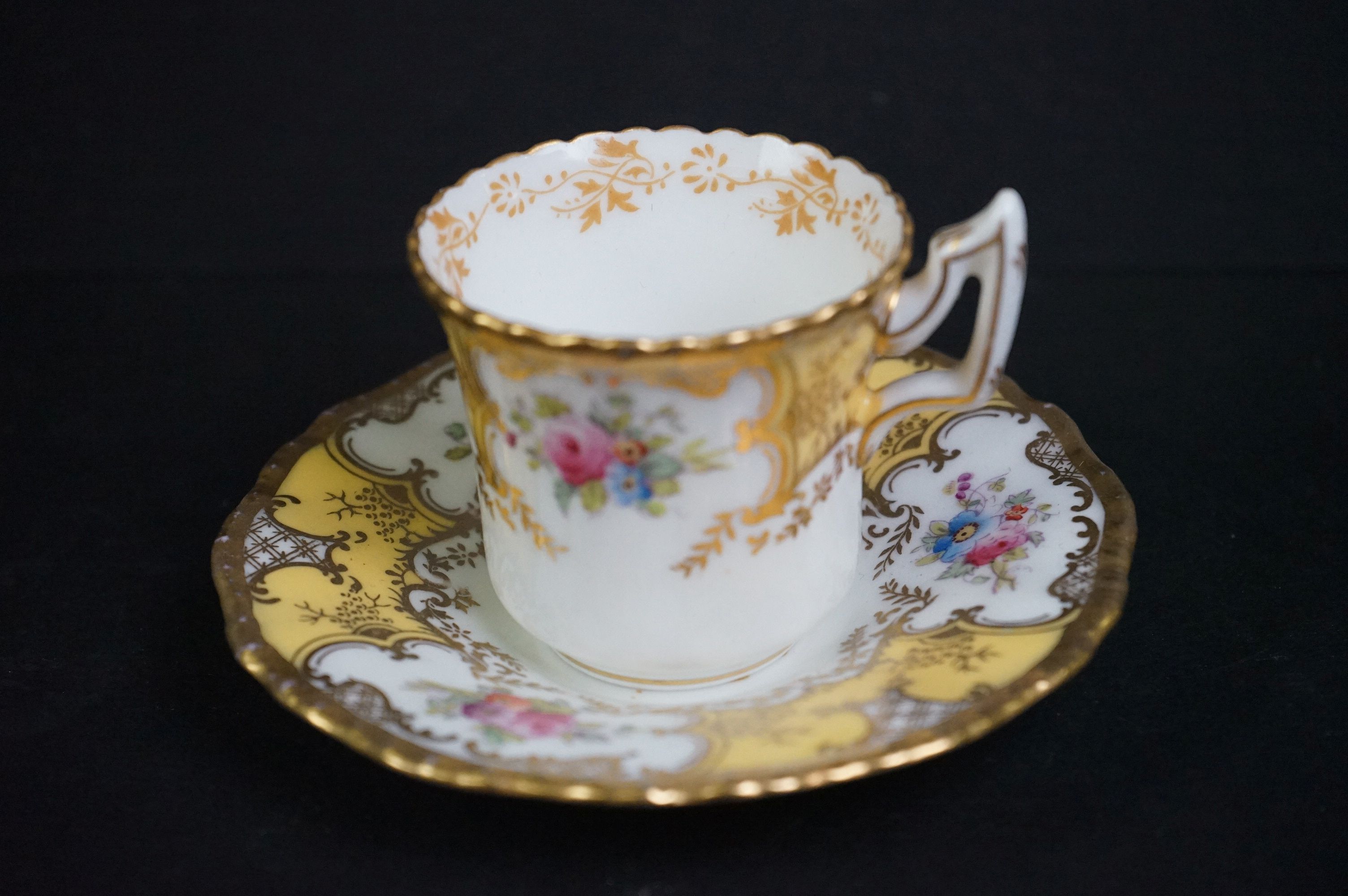 Early 20th century Coalport Cabinet part Coffee Set decorated in pink and gilt with floral sprays - Image 7 of 24