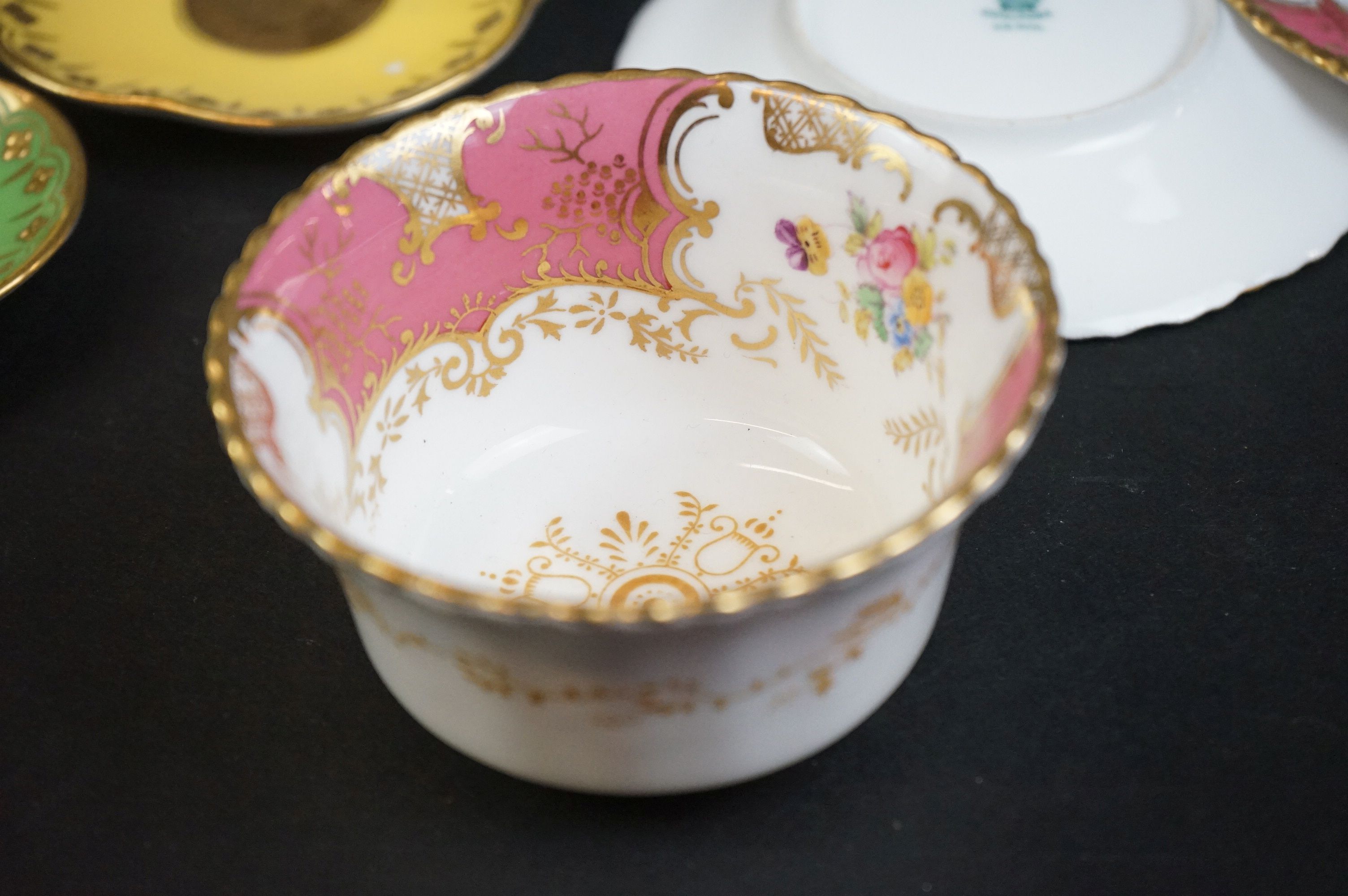 Early 20th century Coalport Cabinet part Coffee Set decorated in pink and gilt with floral sprays - Image 23 of 24