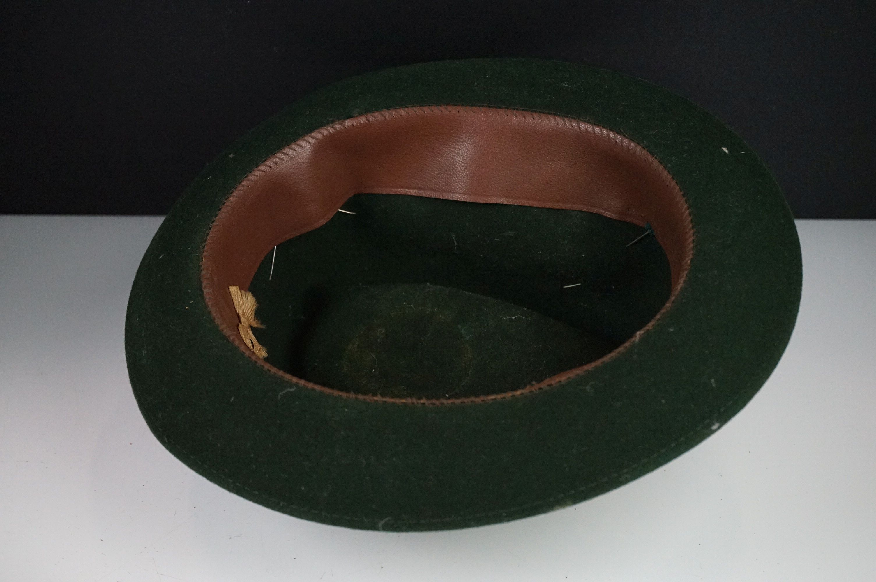 Bavarian Green Felt Hat marked to interior Golimbeck Trachtenhaus pinned with ten Bavarian - Image 6 of 14