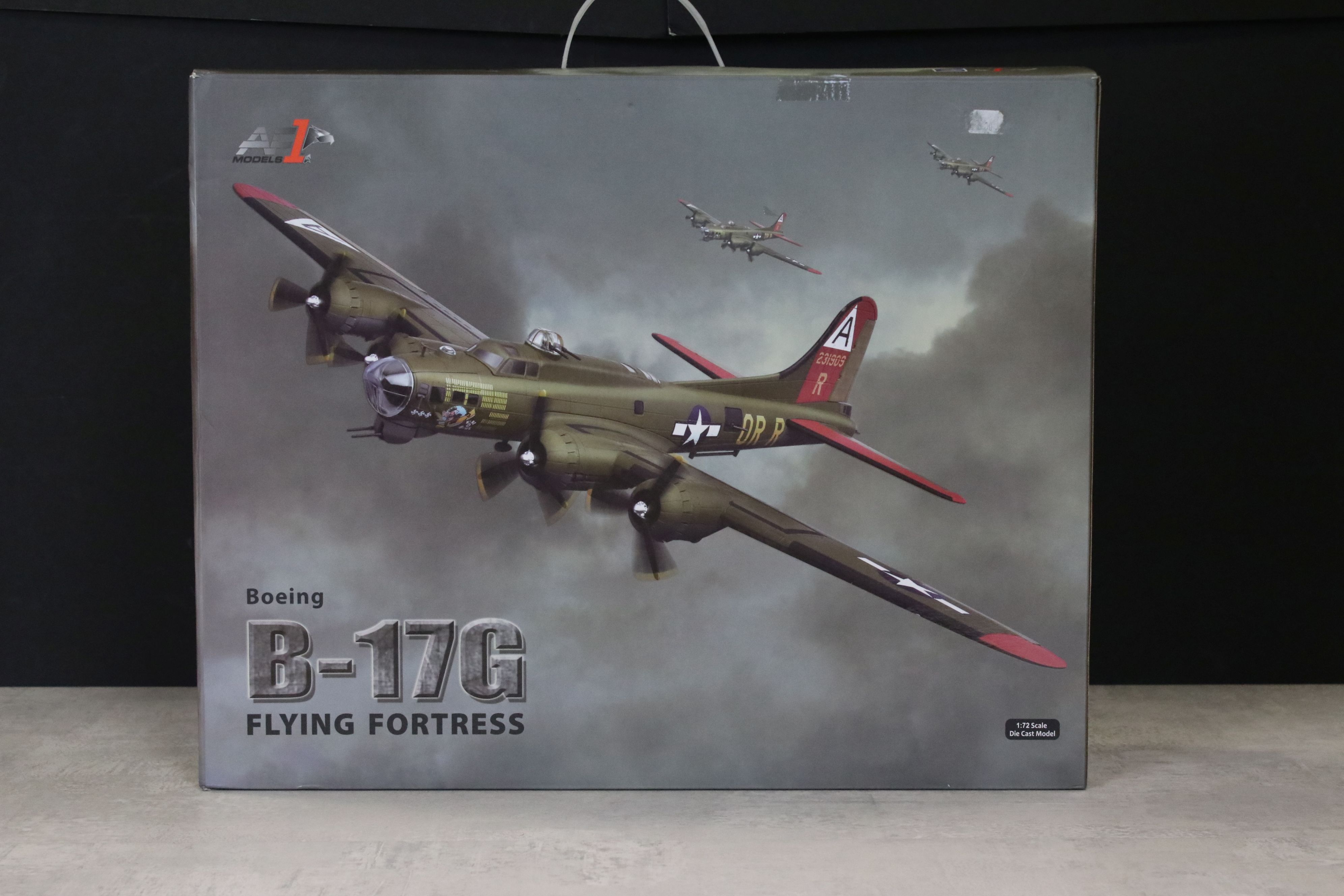 Two Boxed AF1 Air Force 1 1:72 Boeing B-17G Flying Fortress diecast model planes (one model with a - Image 16 of 29