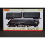 Boxed Special Edition Hornby OO gauge R3103 BR 4-6-2 Class A4 Bittern Double Tender Train Pack