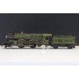 Hornby O gauge Caerphilly Castle 4-4-2 4073 GWR locomotive with tender, play worn