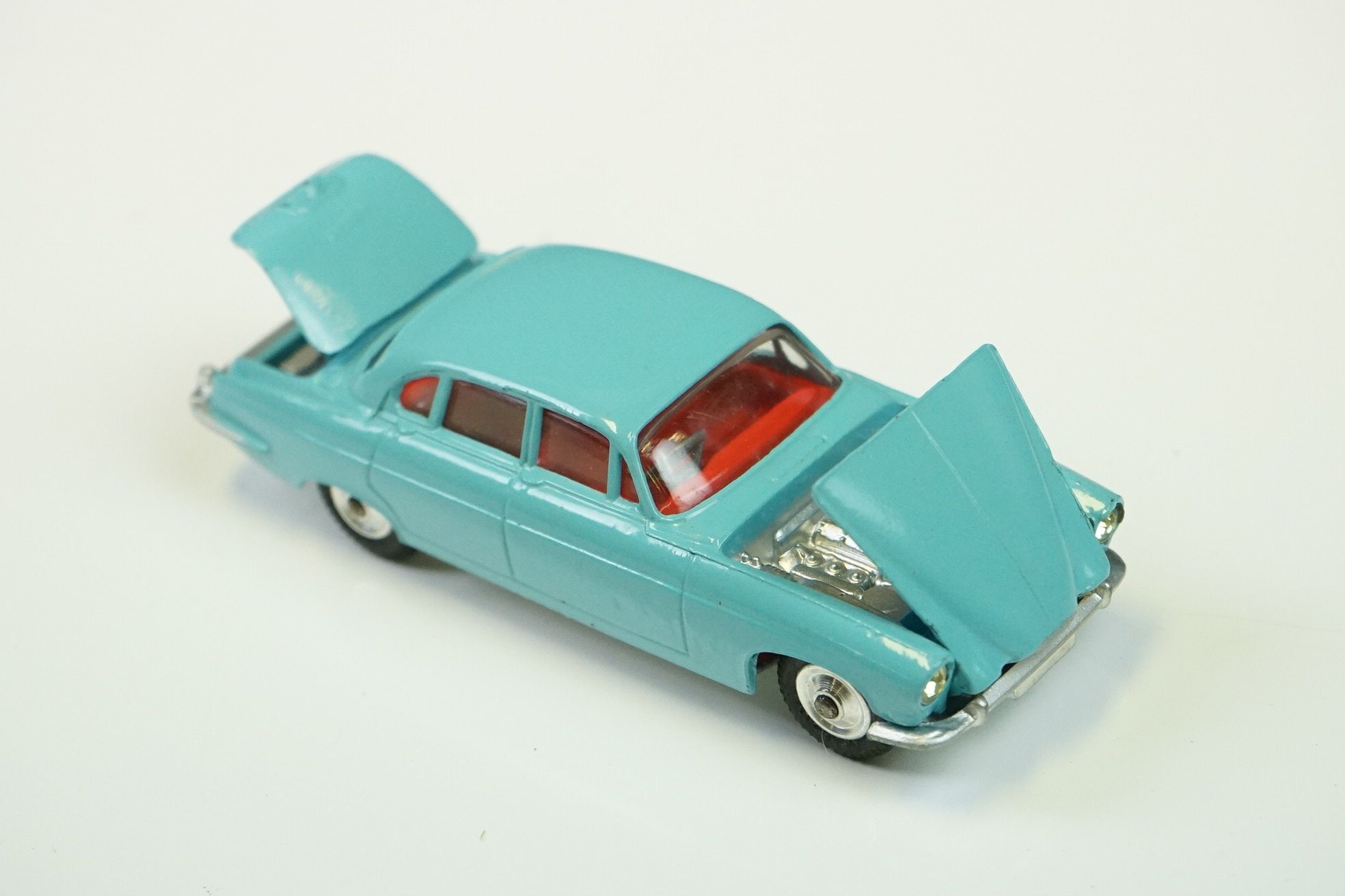 Two boxed Corgi By Special Request diecast models to include 238 Jaguar Mark X in pale blue with red - Image 8 of 22