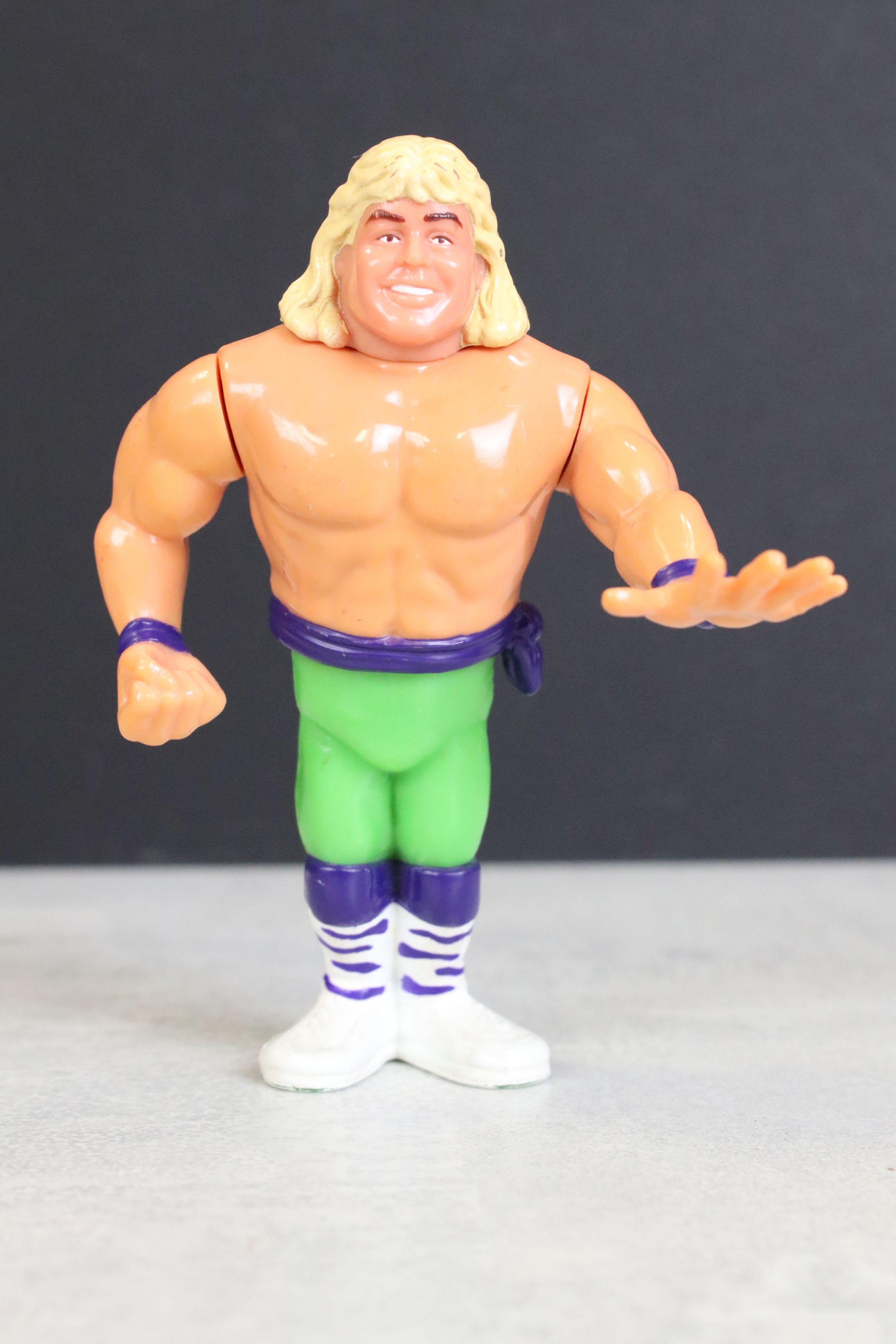 WWF / WCW Wrestling - Nine original figures to include 5 x Hasbro WWF (The Rockers, Skinner, Hulk - Image 7 of 14