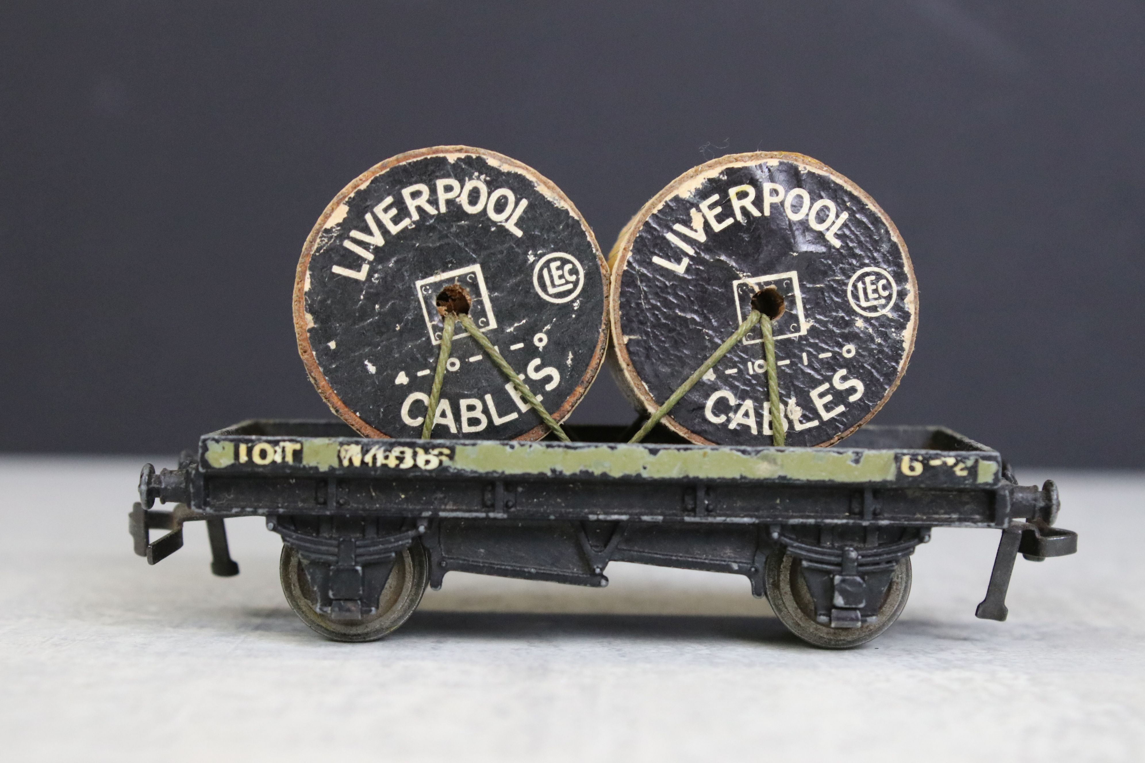 Collection of around 23 x OO gauge items of rolling stock featuring Hornby Dublo, Hornby, Lima etc - Image 16 of 23