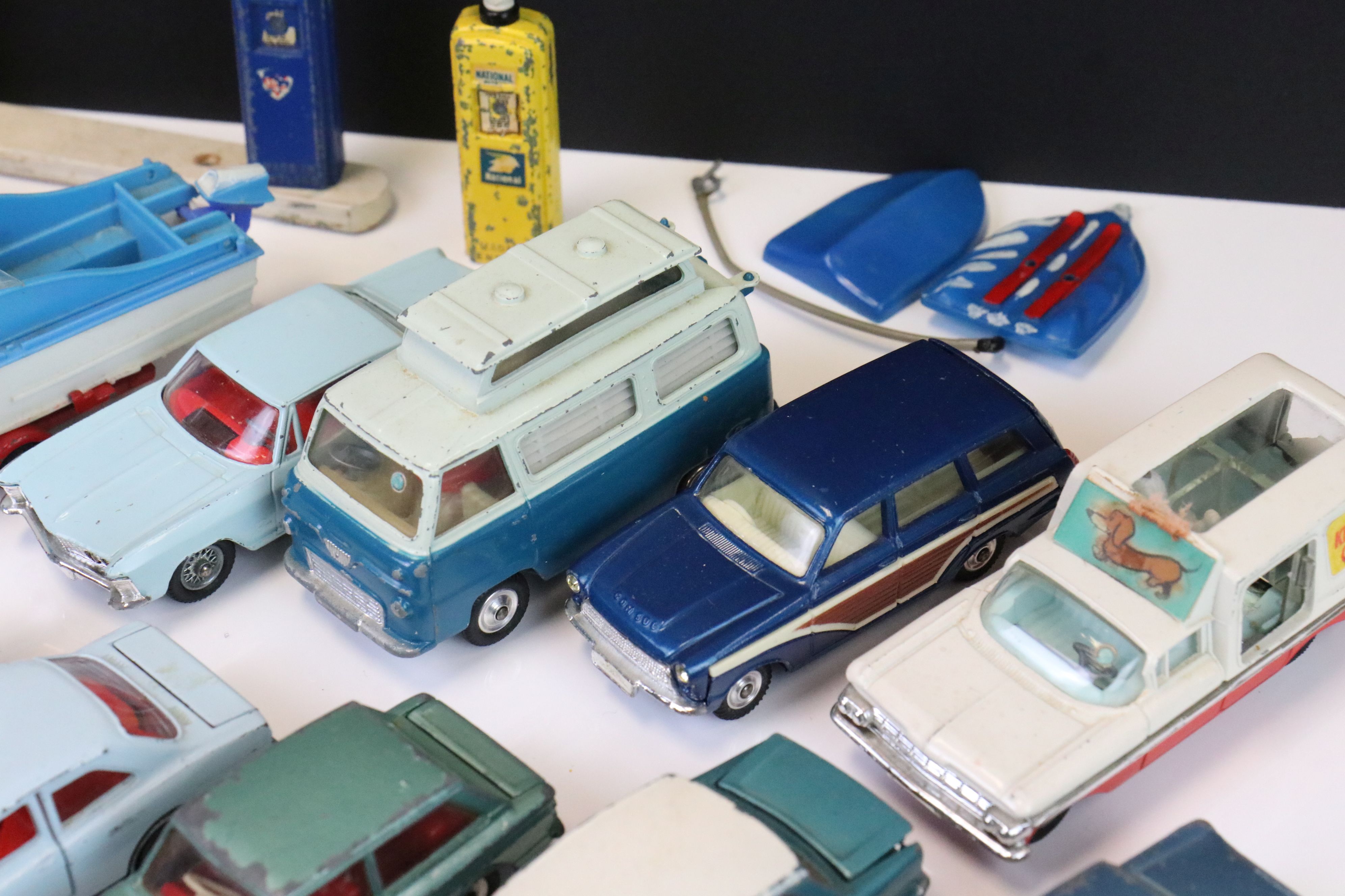 Around 32 Mid 20th C play worn diecast models to include Corgi & Dinky featuring Dinky Model T - Image 8 of 15