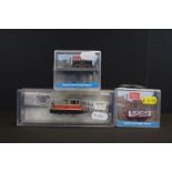Cased Bachmann N gauge 60090 MDT Plymouth Diesel Locomotive Industrial red with yellow stripes
