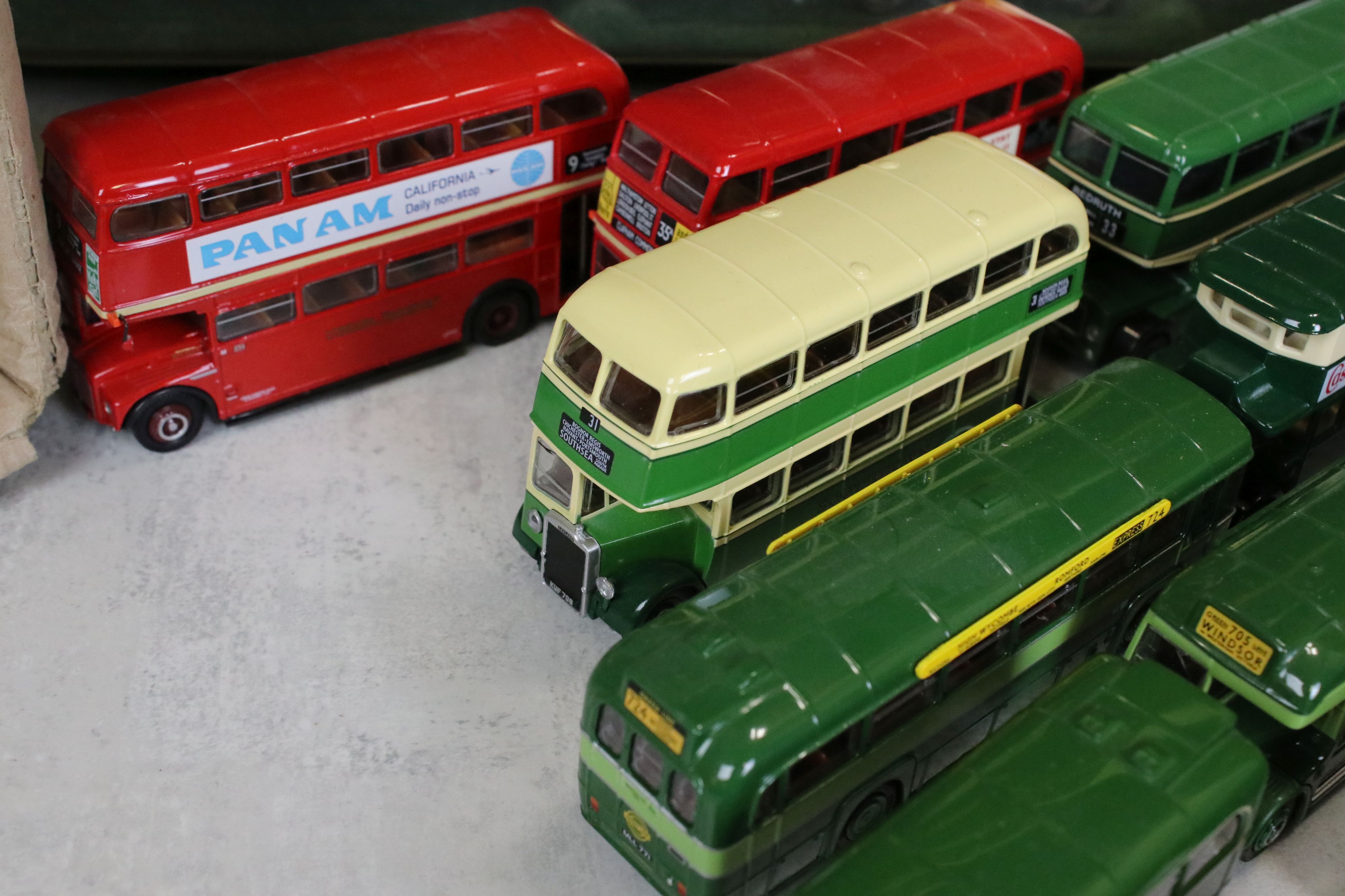 30 Boxed Lledo diecast models to include Days Gone examples, plus a Lledo Days Gone display case - Image 7 of 11