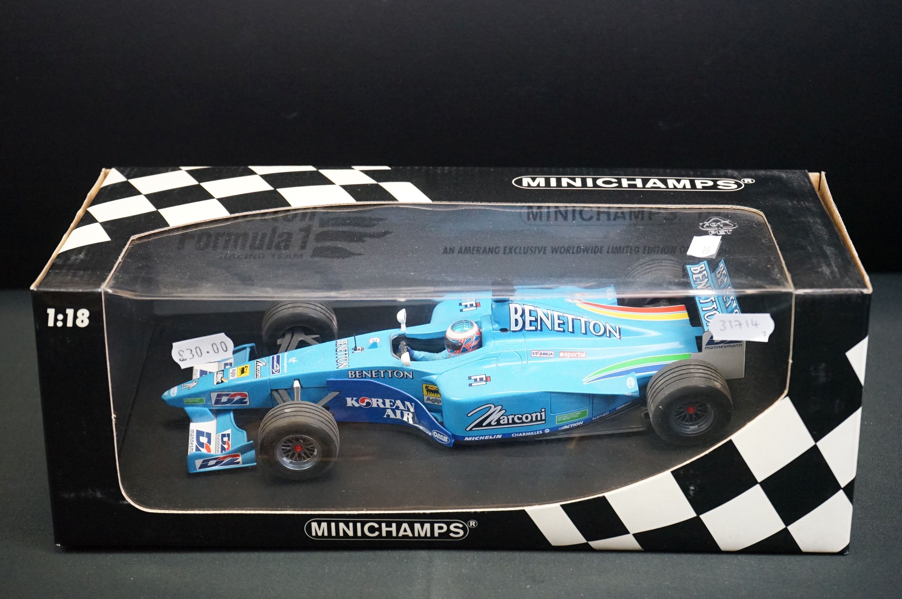 Seven boxed 1/18 Paul/s Model Art Minichamps F1 diecast models to include Red Bull Sauber Petronas - Image 4 of 8