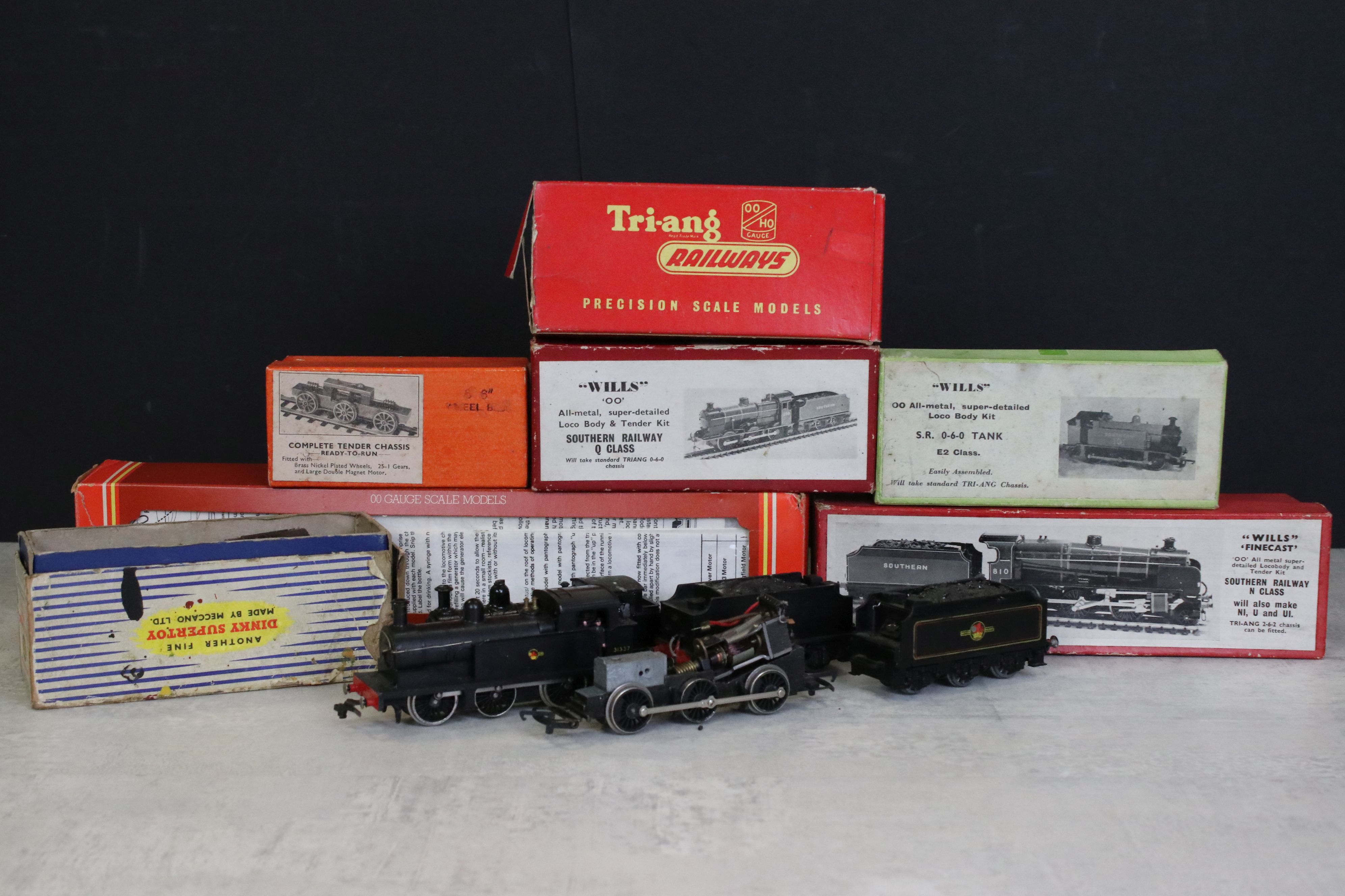 Five OO gauge metal kit locomotives, all built, 3 x contained within Wills boxes, plus a boxed built