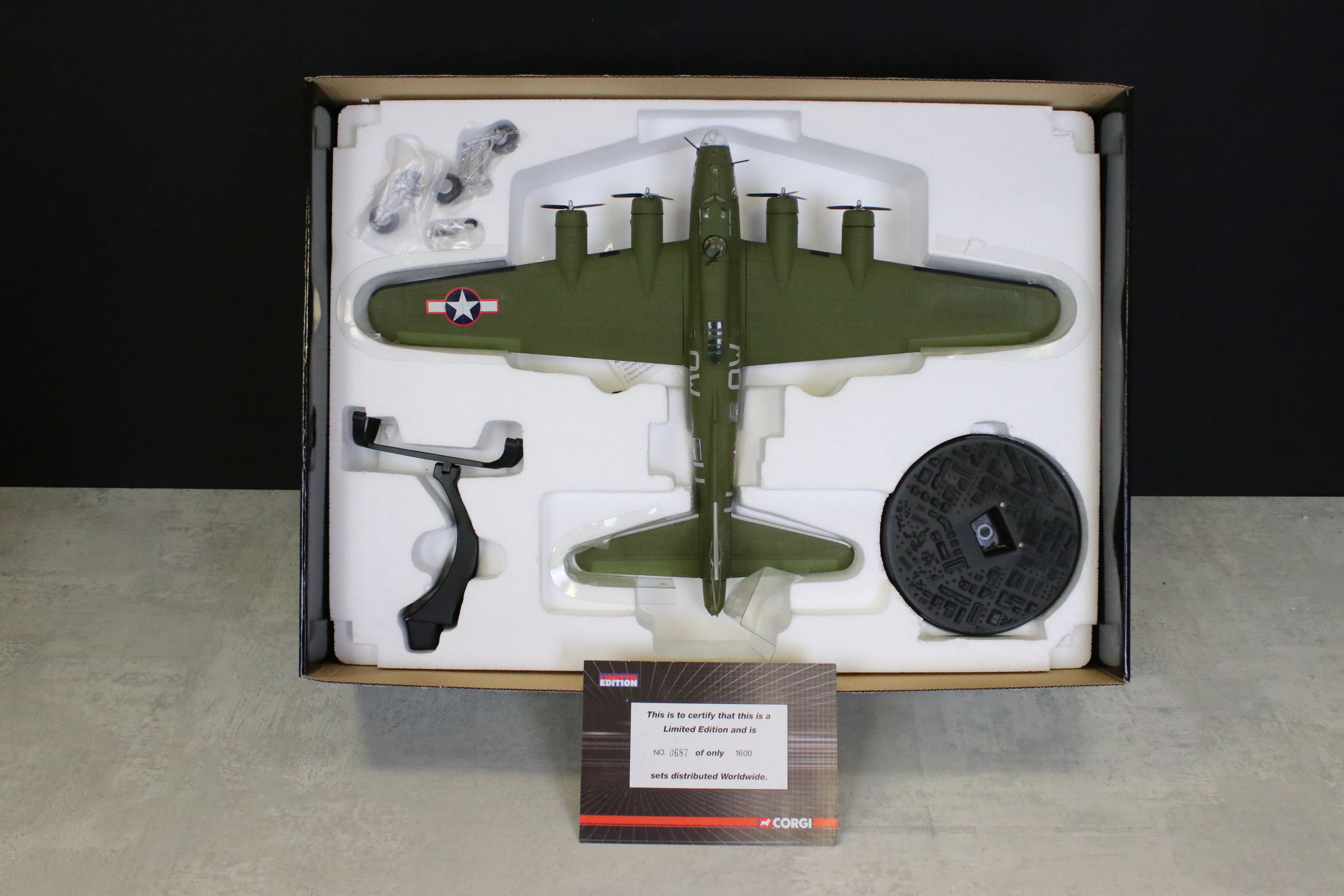 Two Boxed Corgi Aviation Archive 1/72 ltd edn military aircraft diecast models with certificates - Image 14 of 21