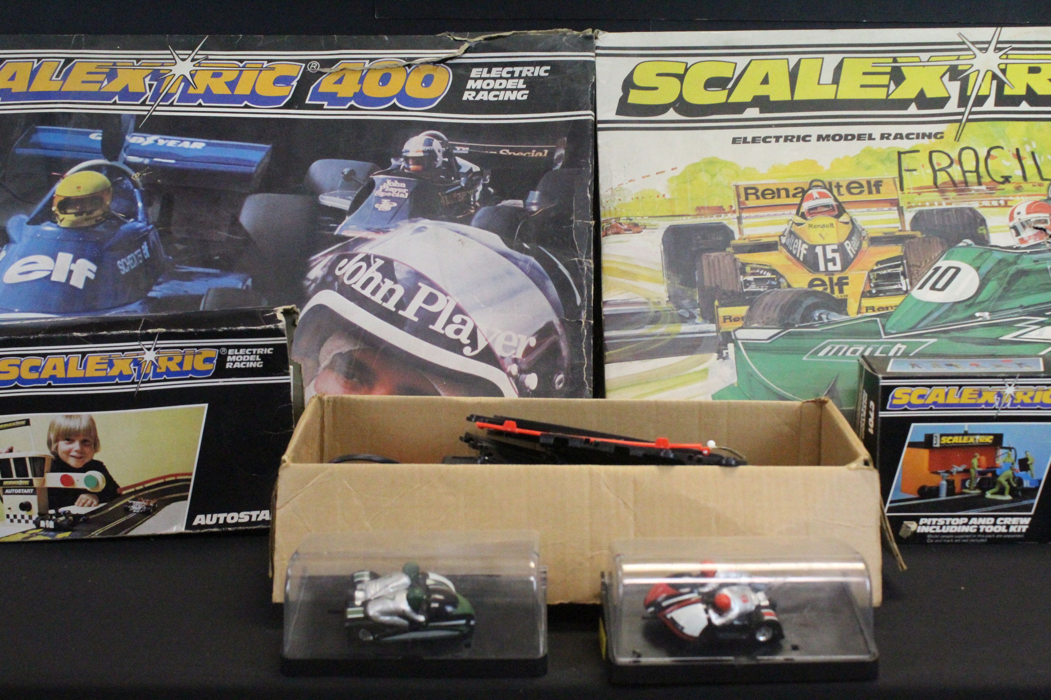 Scalextric - Two boxed Scalextric 400 electric model racing sets with slot cars (C587 - missing
