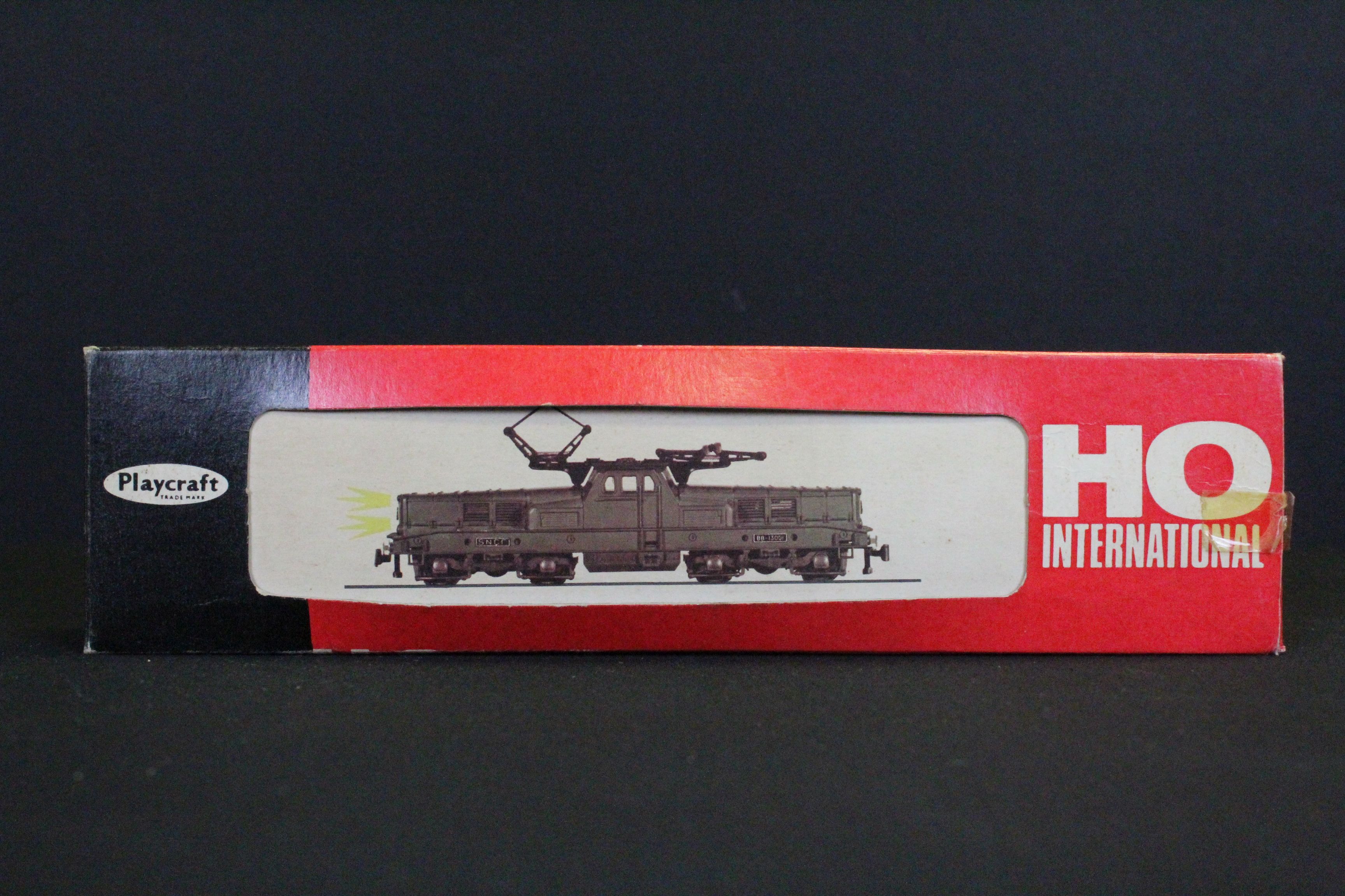 Five boxed OO / HO gauge locomotives to include Playcraft P842, Marklin 3000, Trix Vanguard etc, - Image 8 of 9