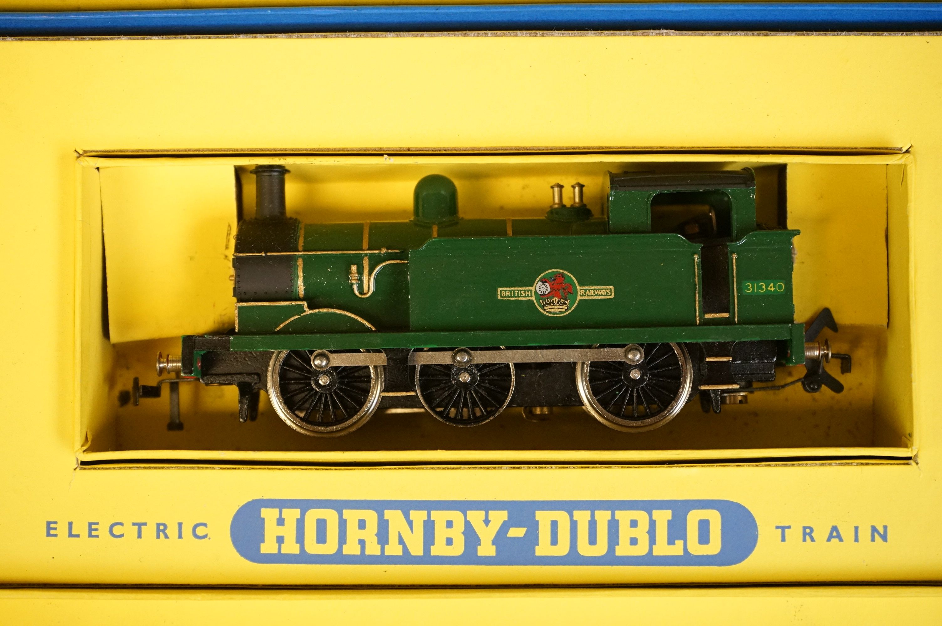 Three boxed Hornby Dublo train sets to include 2 x EDP12 Passenger Train with Duchess of Montrose - Image 14 of 17