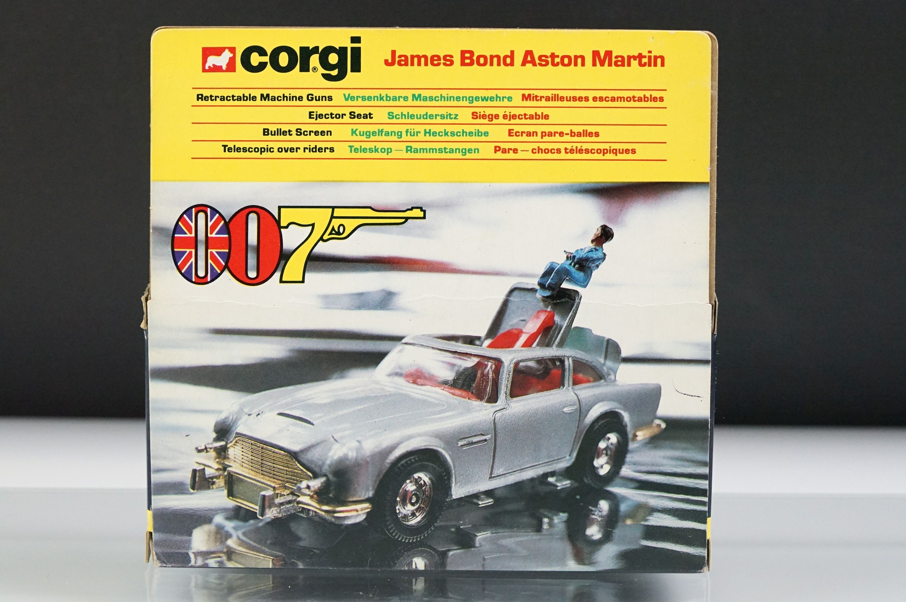 Boxed Corgi 271 James Bond 007 Aston Martin diecast model with original bag containing 2 x ejector - Image 5 of 5