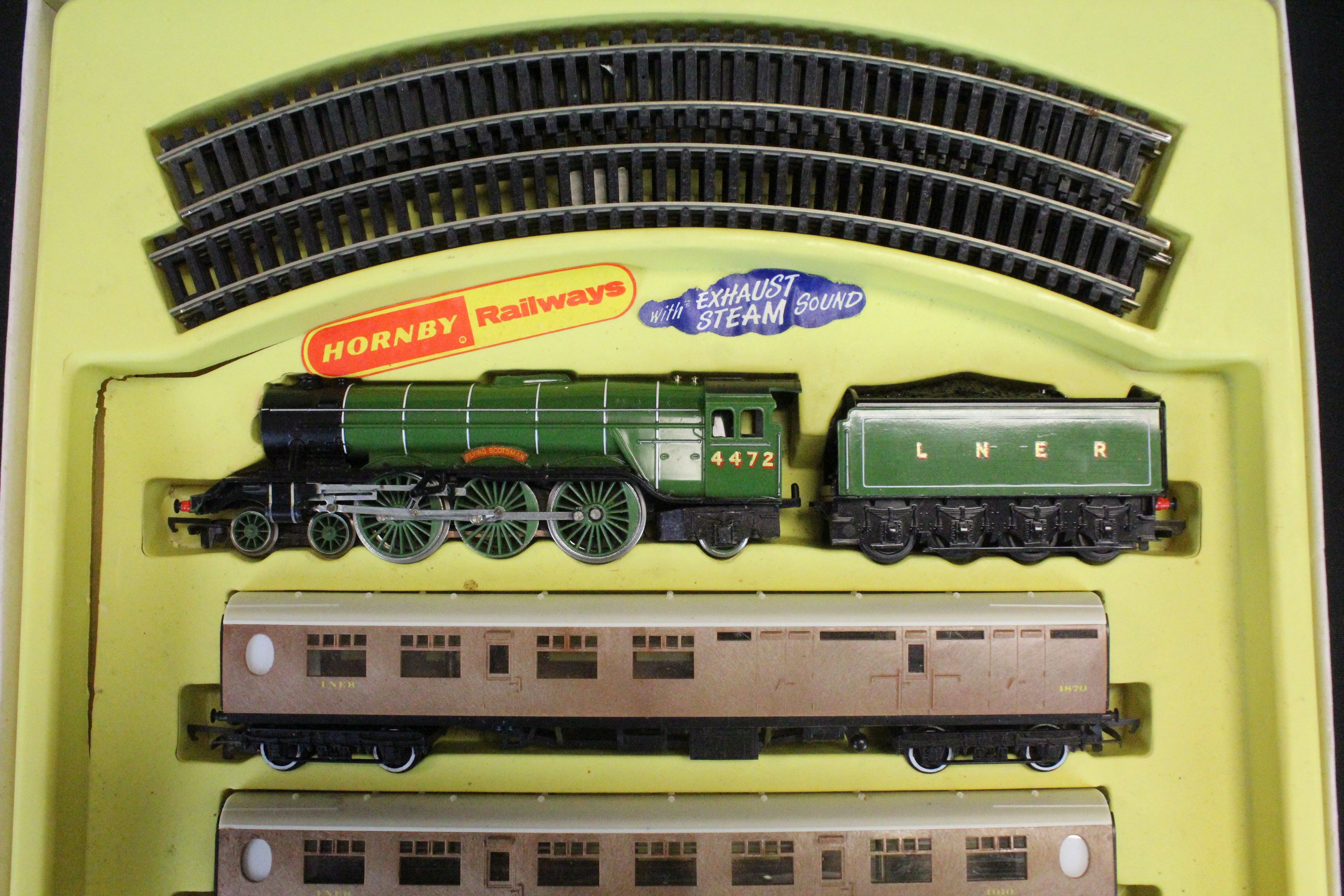 Three boxed Triang Hornby OO gauge train sets to include R508 Flying Scotsman, RS608 Flying Scotsman - Image 8 of 14