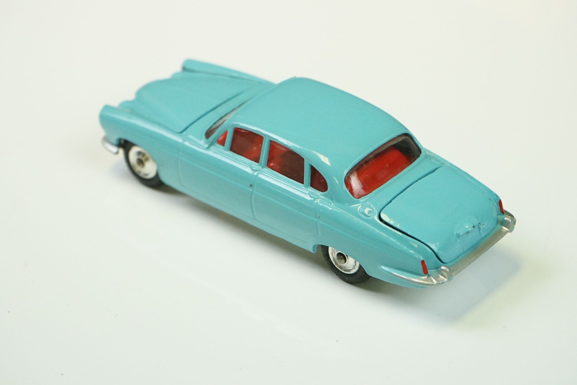 Two boxed Corgi By Special Request diecast models to include 238 Jaguar Mark X in pale blue with red - Image 5 of 22