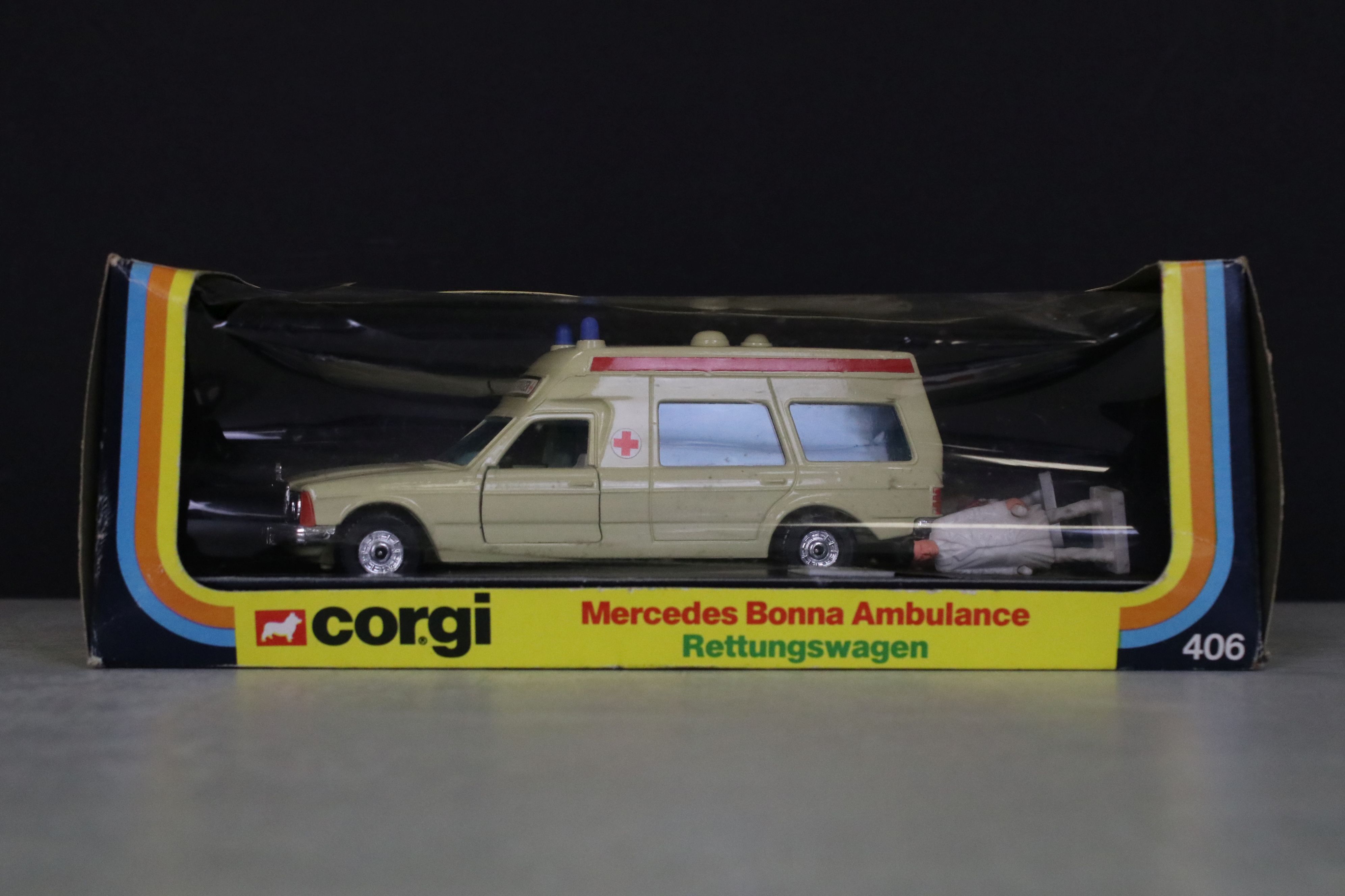 Collection of boxed diecast models to include Corgi 406 Mercedes Bonna Ambulance with figure ( - Image 7 of 16