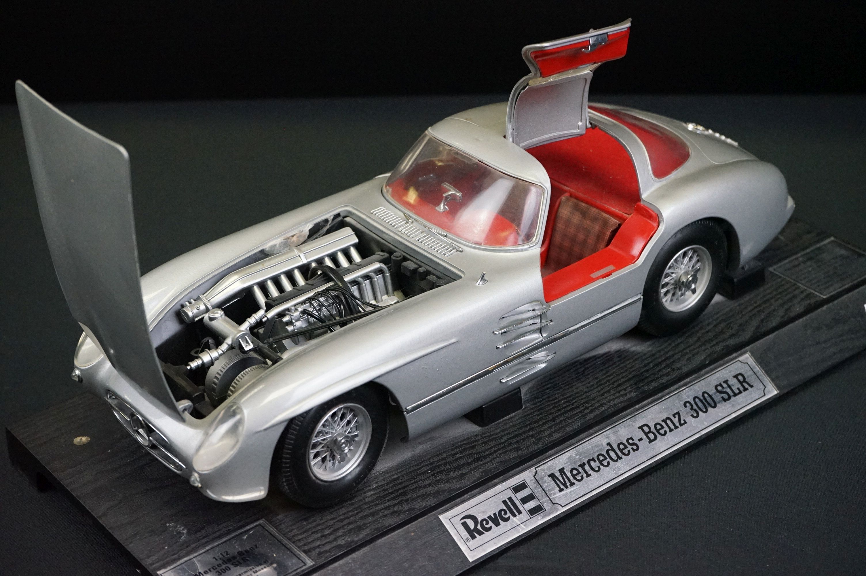 Four boxed Maisto 1/18 diecast models to include 3 x Premiere Edition (2 x Mercedes Benz SL Class, - Image 4 of 18