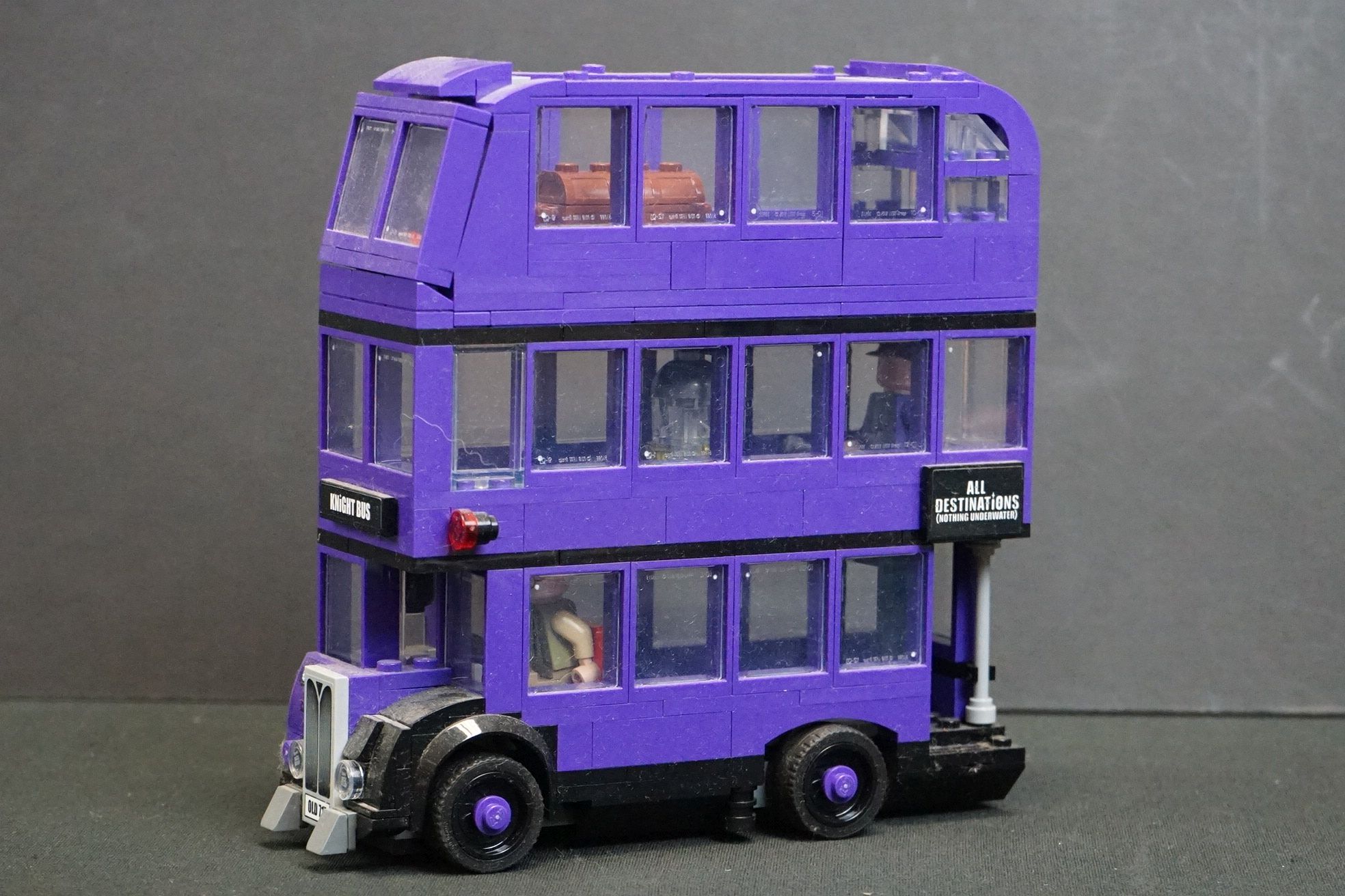 Lego - Boxed Harry Potter 75957 The Knight Bus set, with minifigures and instructions, built, - Image 4 of 8