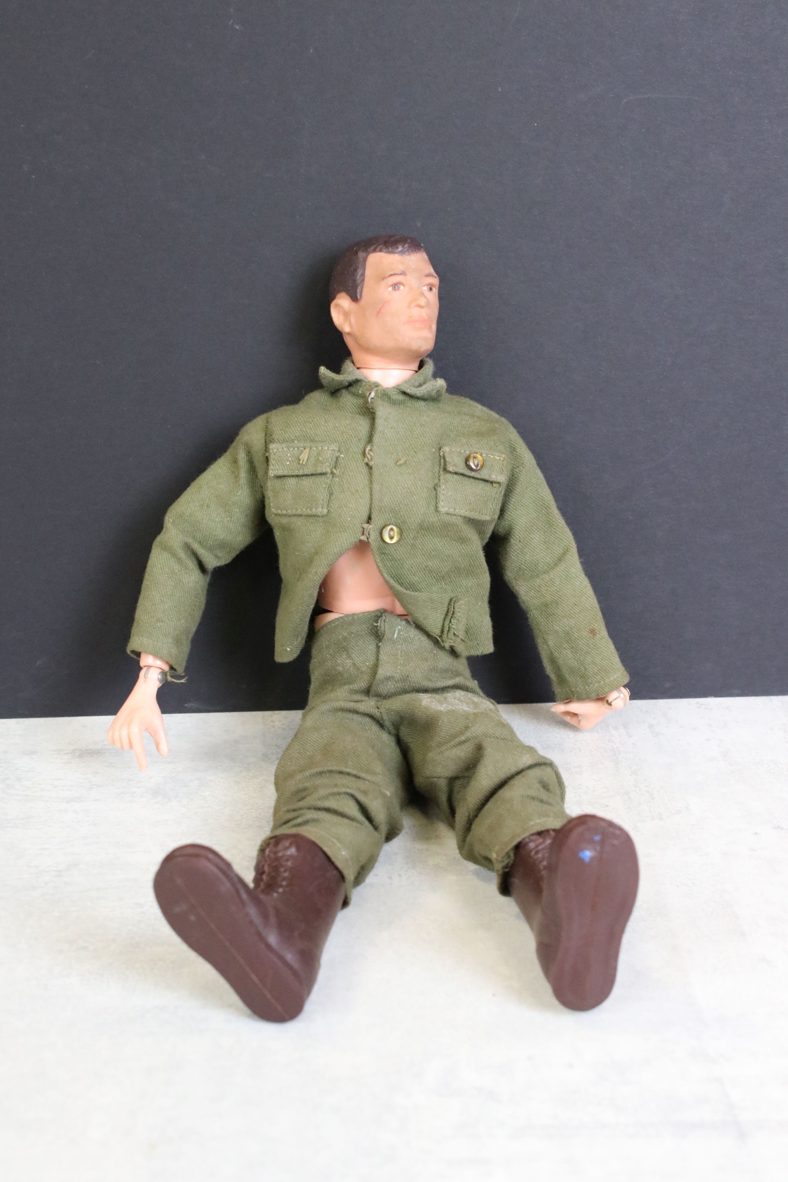 Action Man - Two original Palitoy Action Man figures to Solider & Deep Sea Diver plus various - Image 6 of 13