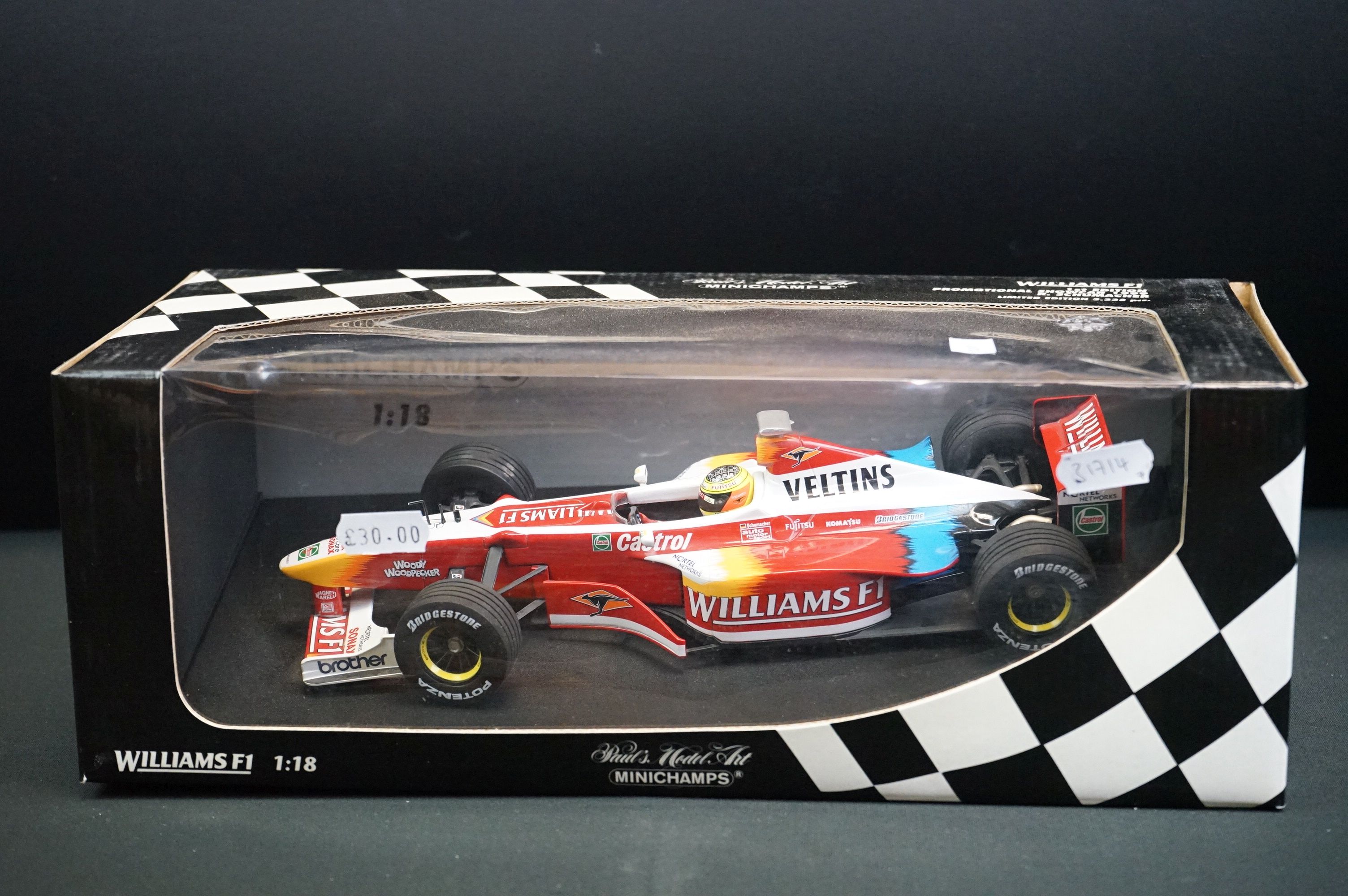 Seven boxed 1/18 Paul/s Model Art Minichamps F1 diecast models to include Red Bull Sauber Petronas - Image 2 of 8