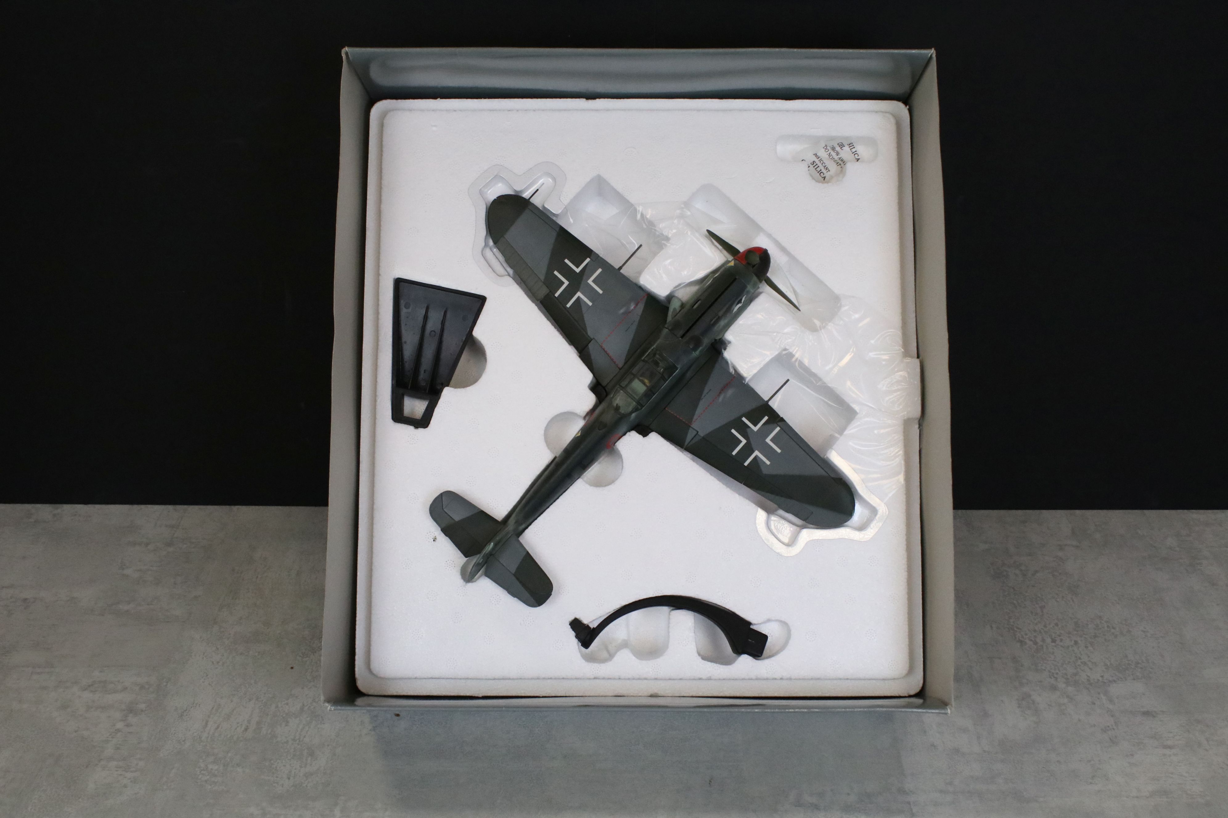 Two Boxed Corgi Aviation Archive 1:32 World War II diecast models to include AA34901 'Attack By - Image 10 of 15