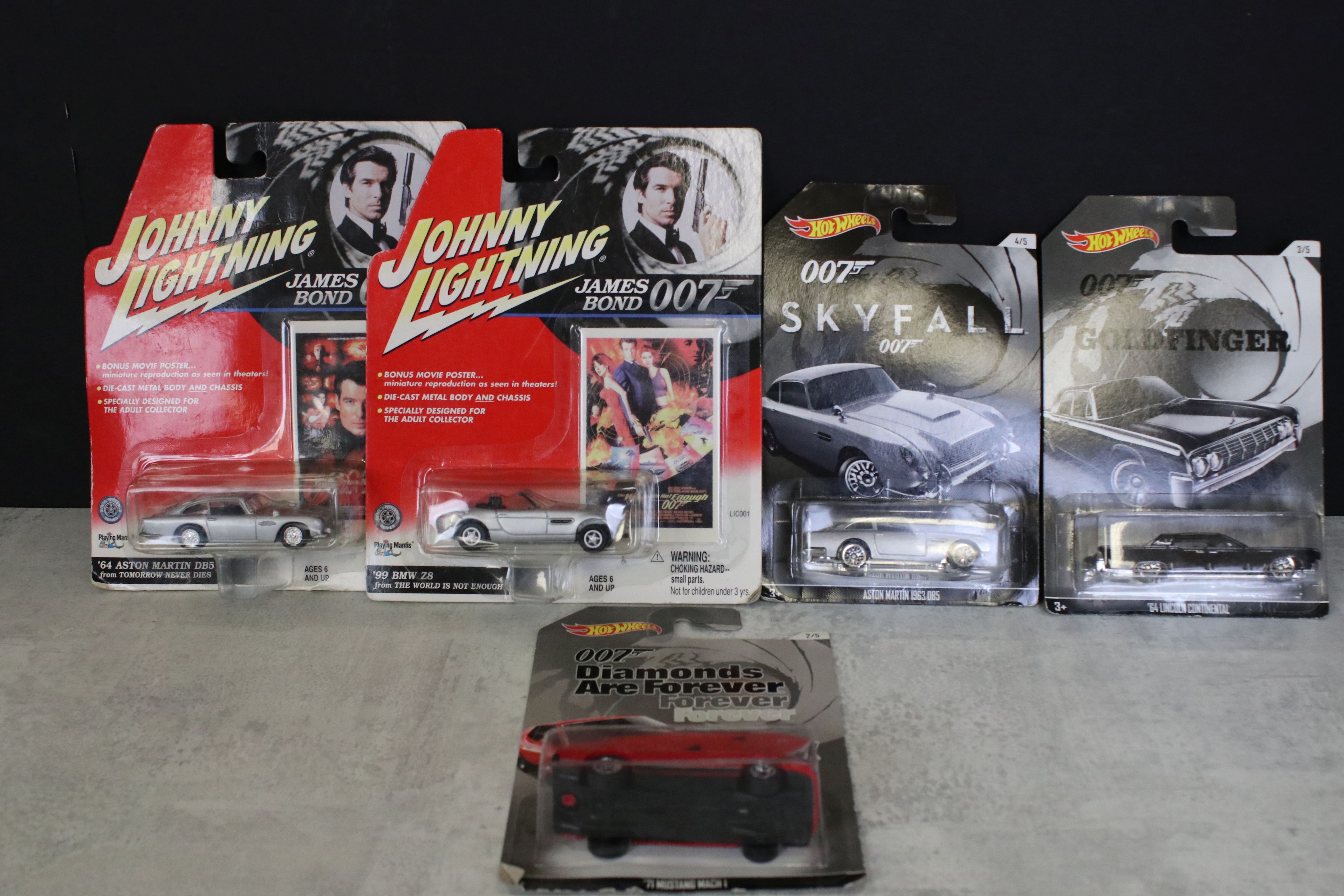 19 Boxed diecast models to include Hot Wheels x 13, Matchbox & Corgi along with a quantity of - Image 5 of 11