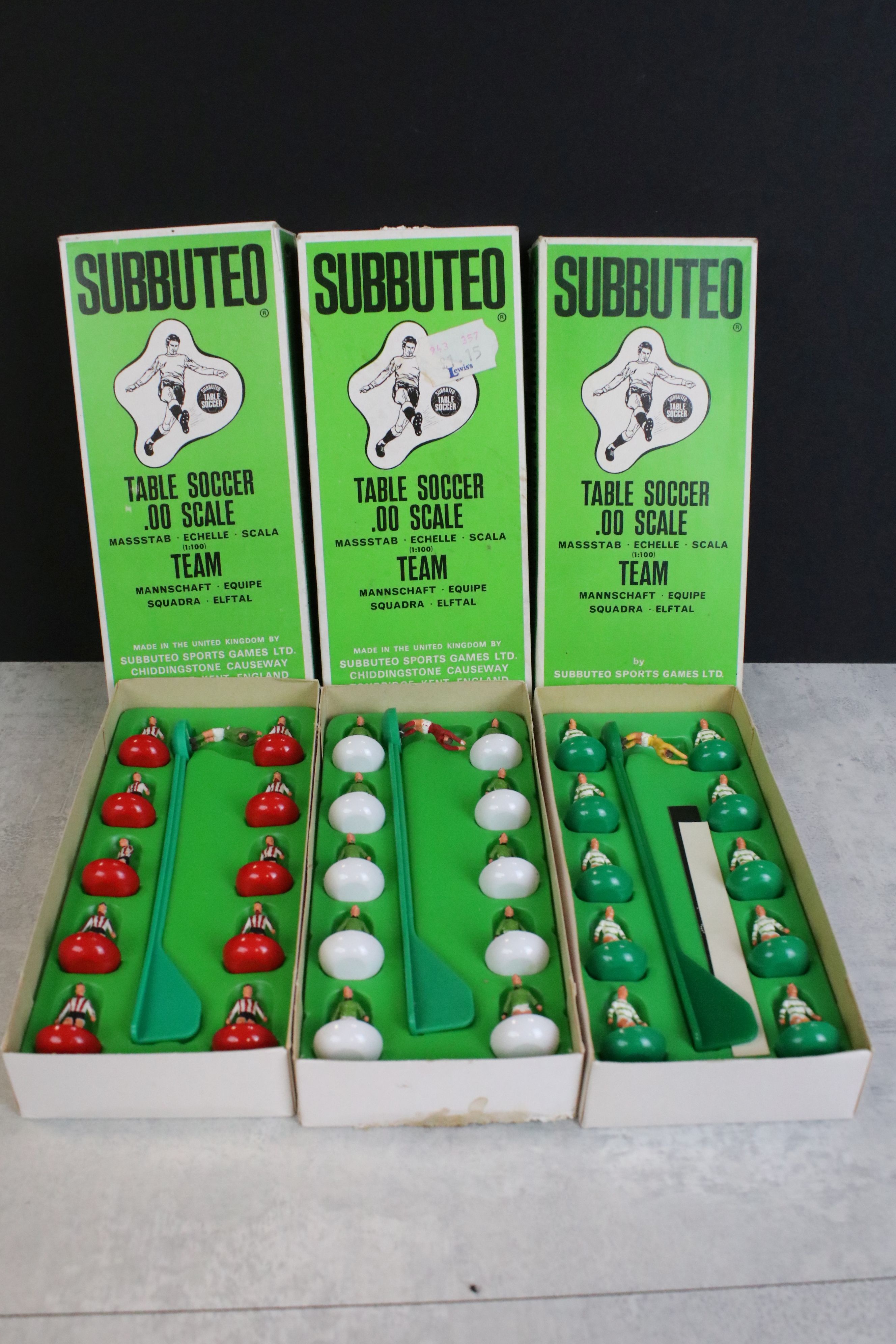 Subbuteo - 15 boxed HW teams to include 13 Blackpool, 77 Wolves, 191 Manchester Citey, 15 - Image 3 of 7