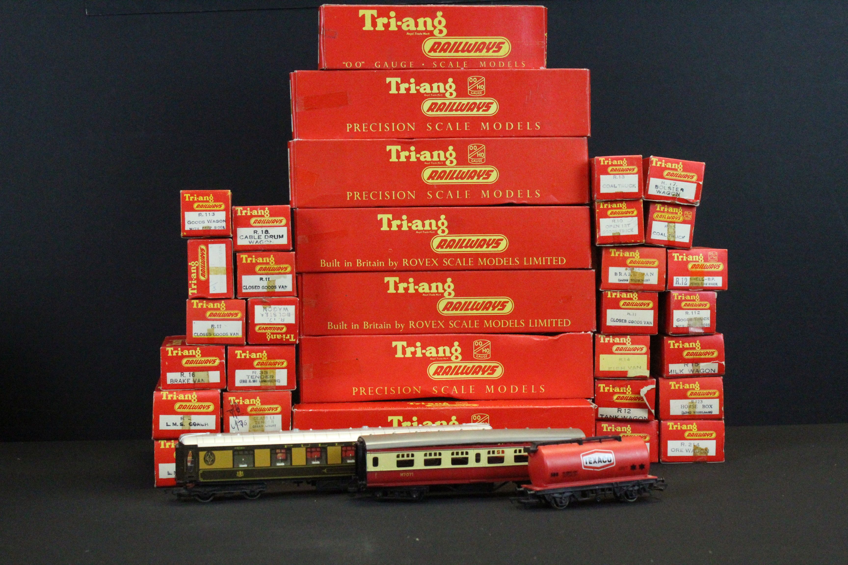 Around 40 boxed Triang OO gauge items of rolling stock to include R214, R227, R158, R28, R11, R18