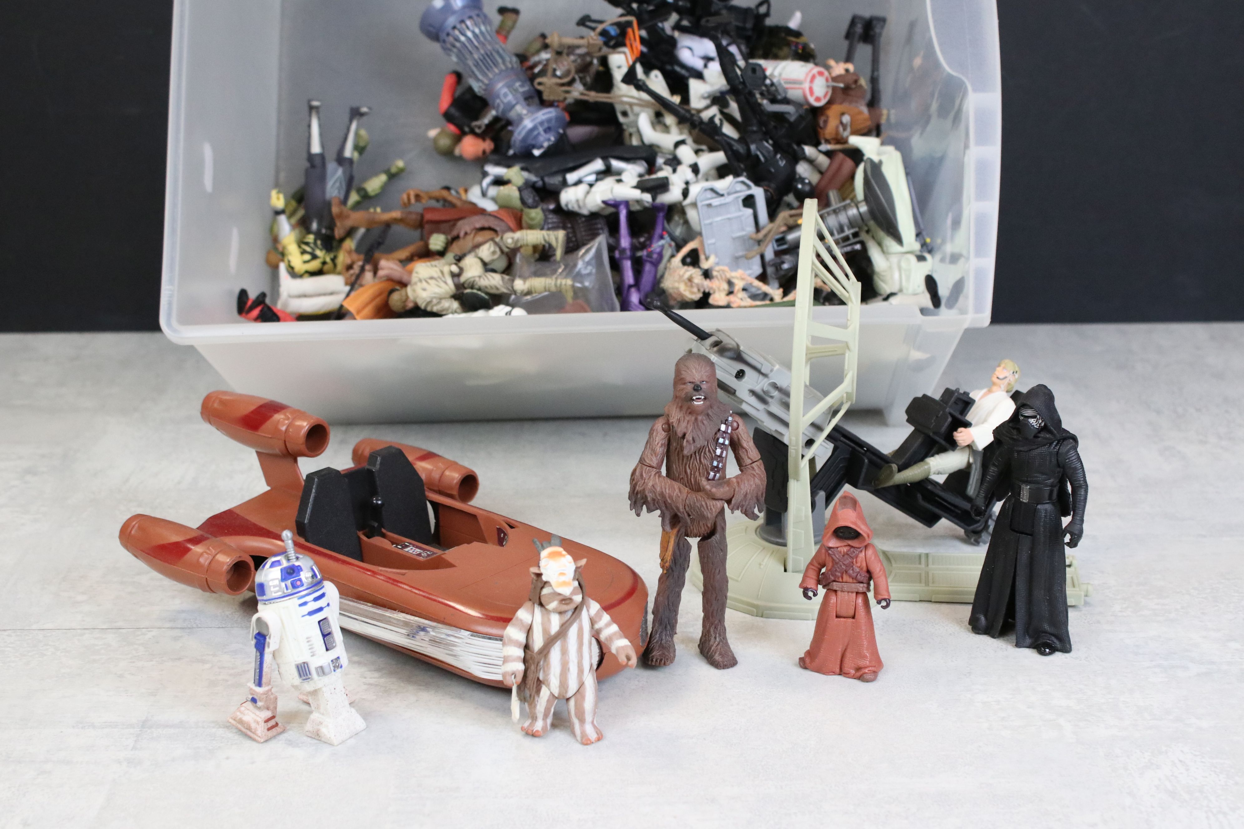 Star Wars - Around 45 Kenner and Hasbro figures, circa 1990s-2000s, to include 23 x Kenner 1990s