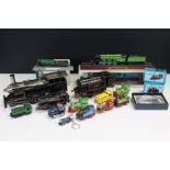 Quantity of model railway & collectables to include Hornby O gauge 0-4-0 locomotive, OO gauge Triang