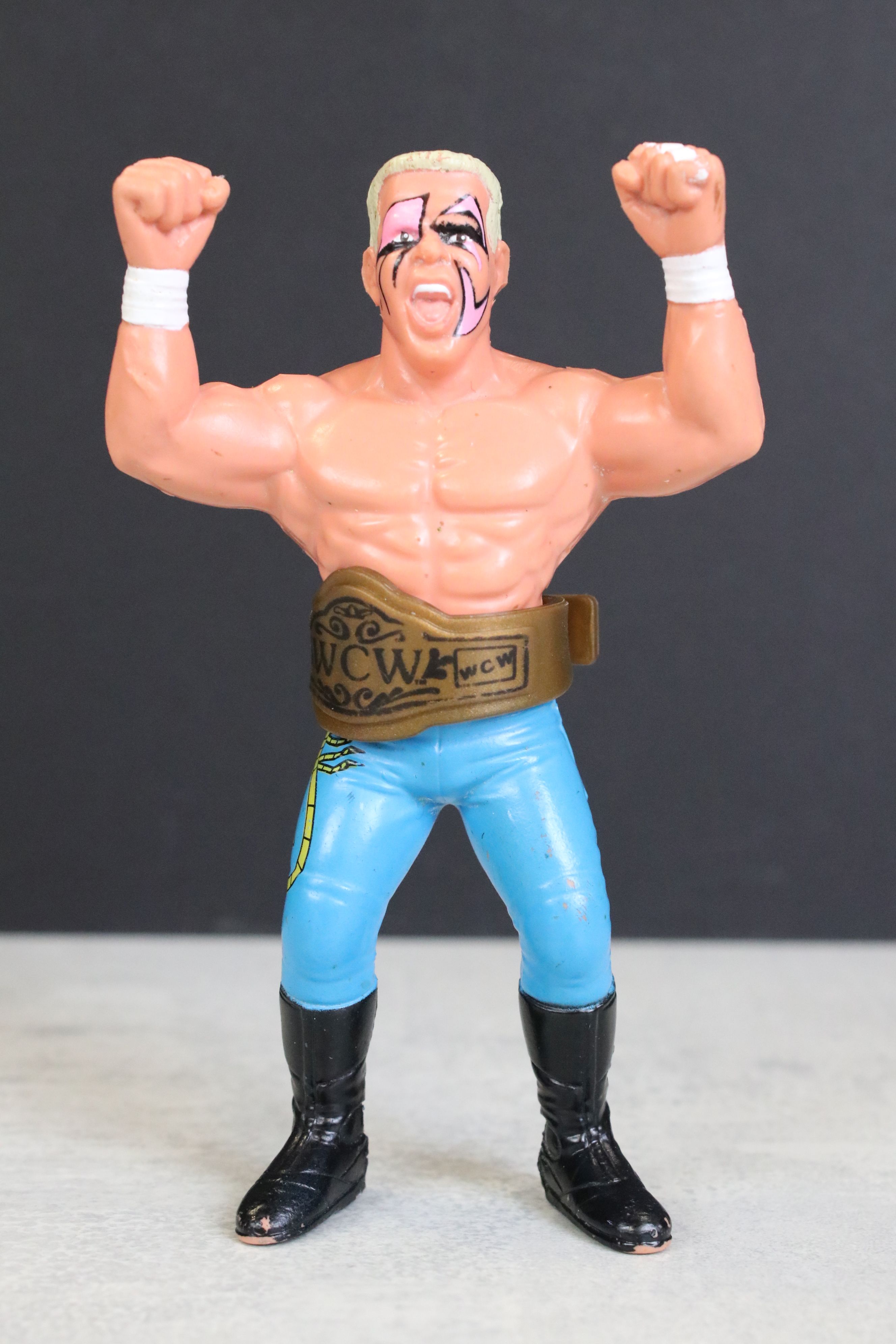 WWF / WCW Wrestling - Nine original figures to include 5 x Hasbro WWF (The Rockers, Skinner, Hulk - Image 11 of 14