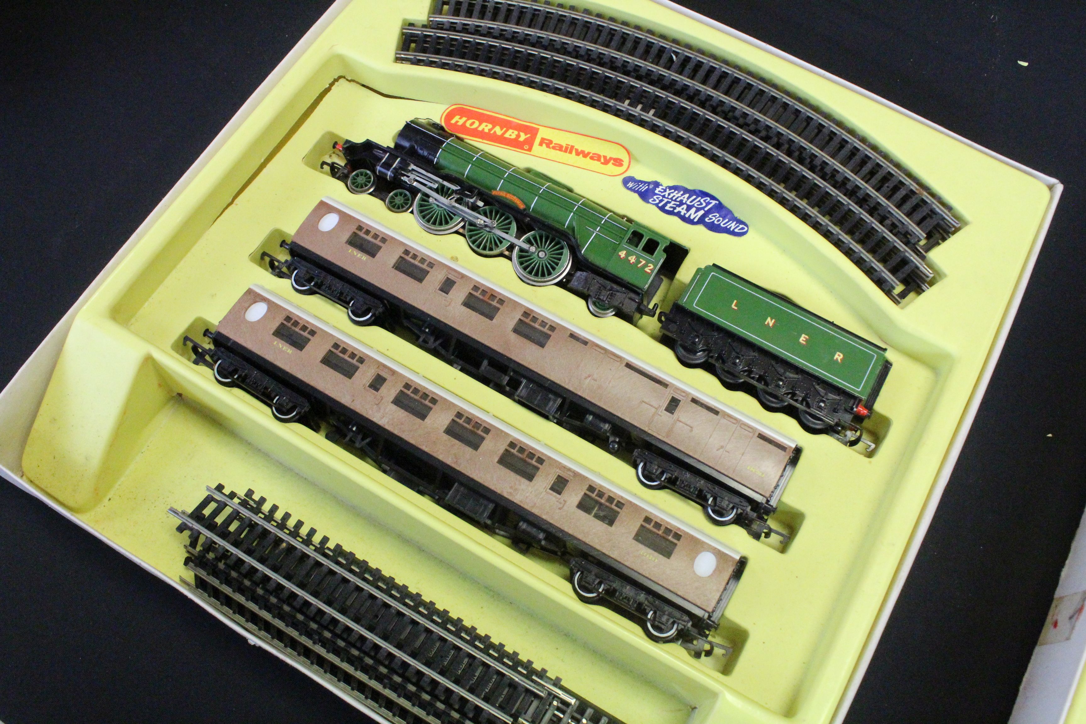 Three boxed Triang Hornby OO gauge train sets to include R508 Flying Scotsman, RS608 Flying Scotsman - Image 7 of 14