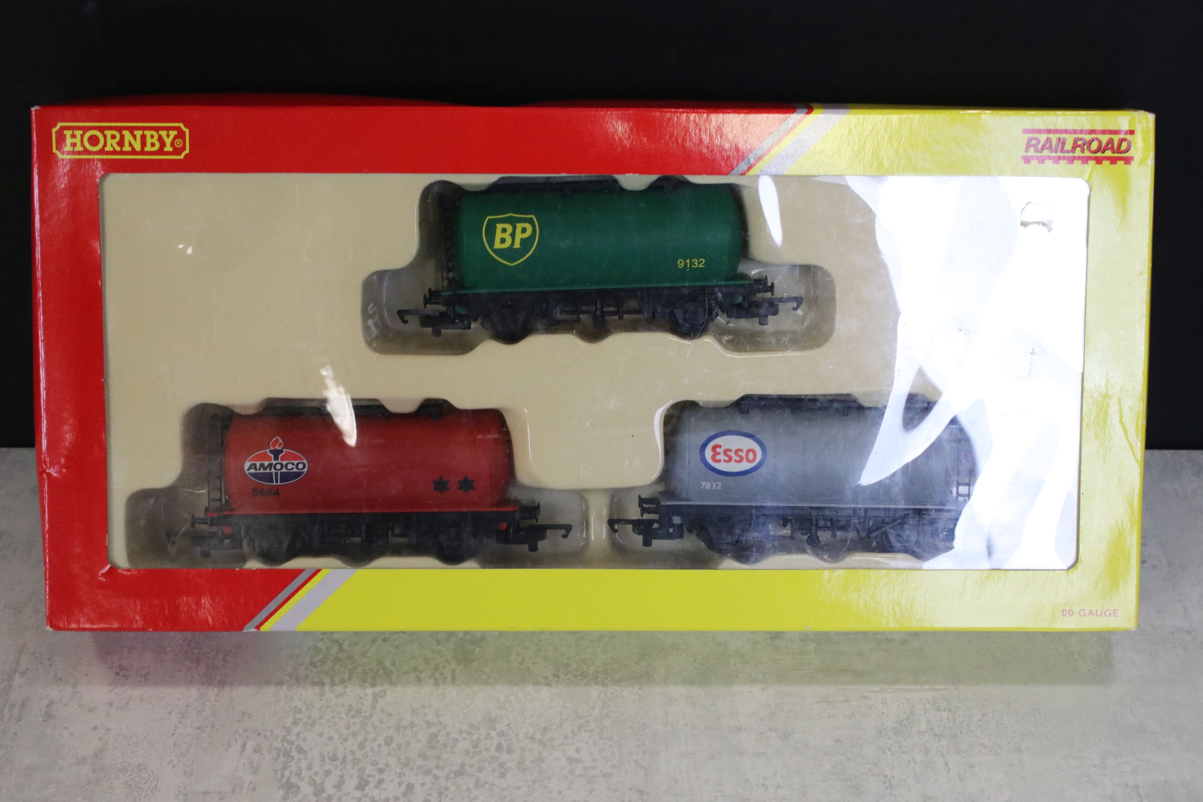 Eight boxed Hornby & Triang OO gauge items of rolling stock to include Railroad R6369 Breakdown - Image 5 of 6