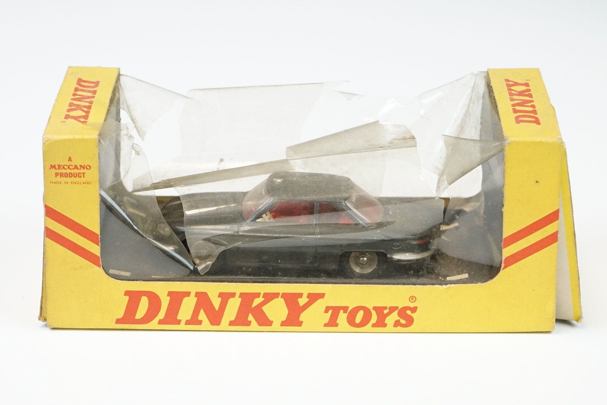 Four boxed Dinky diecast models to include 275 Brinks Armoured Car, 524 Panhard 24, 171 Austin - Image 7 of 15