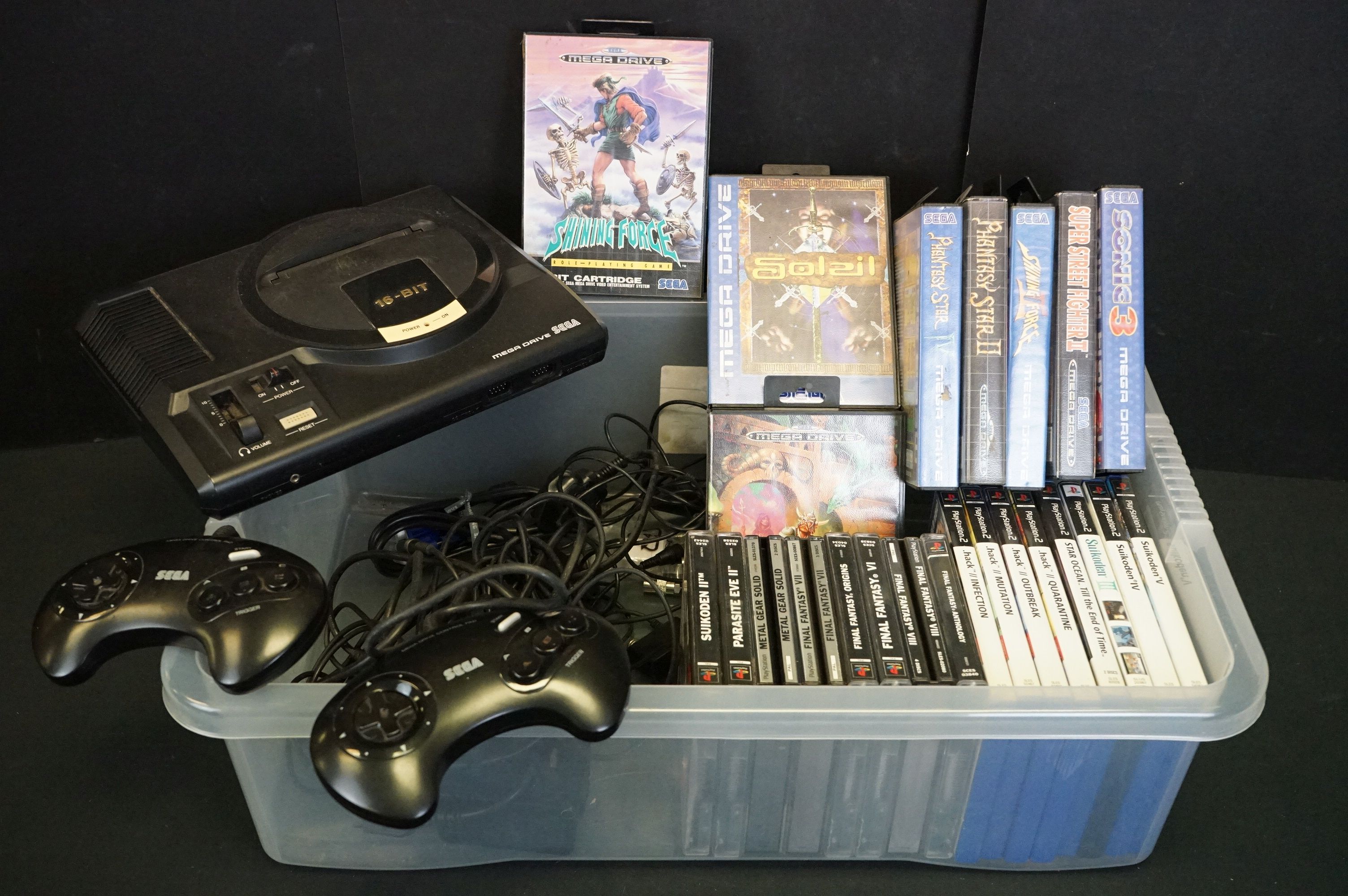 Retro Gaming - Sega Mega Drive console with 2 x original controllers & 8 x cased games (Sonic 3,