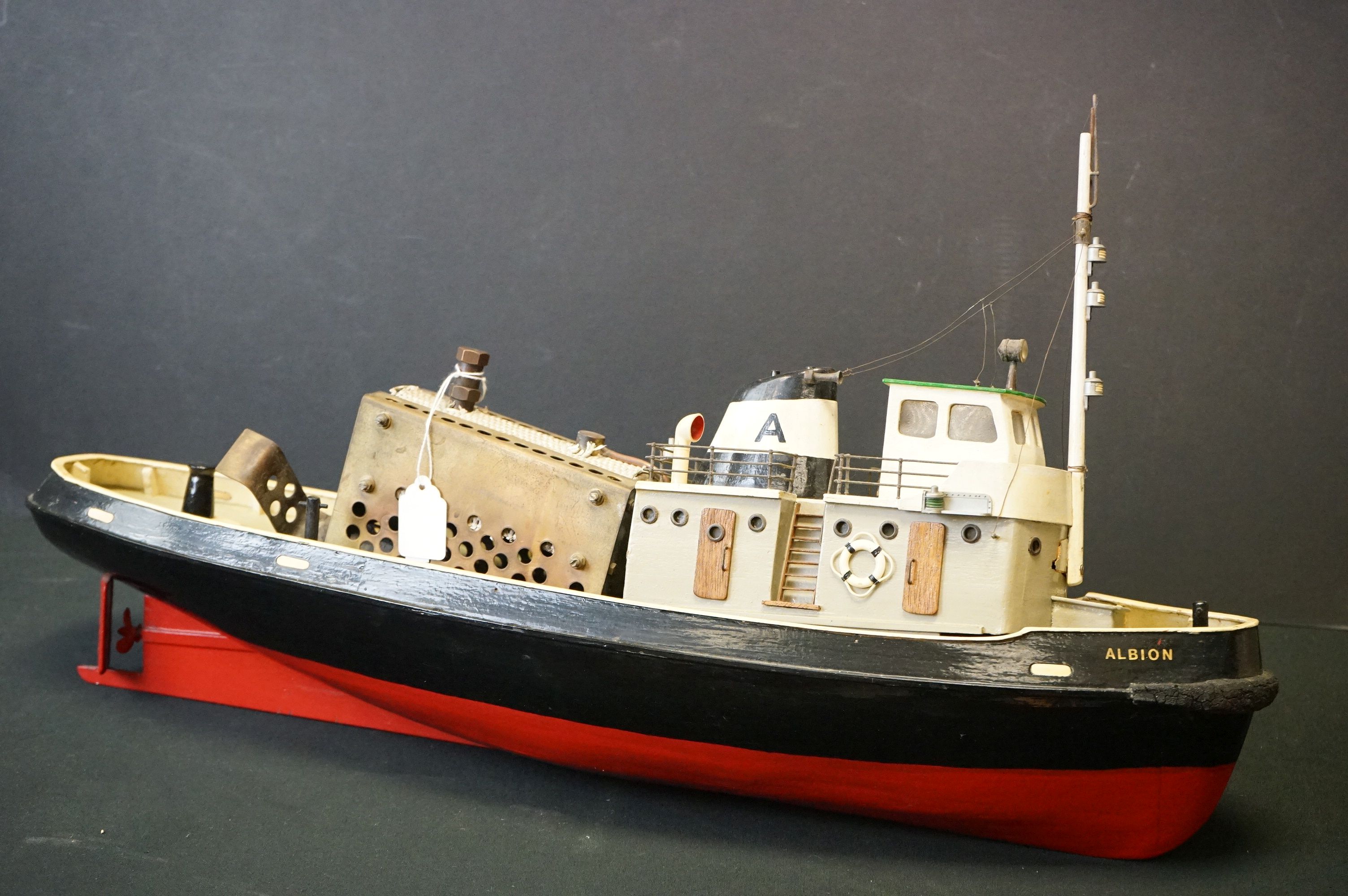 Wooden scale model of Southampton tug boat ' Albion ' steam powered, approx length 60cm, together - Image 15 of 27