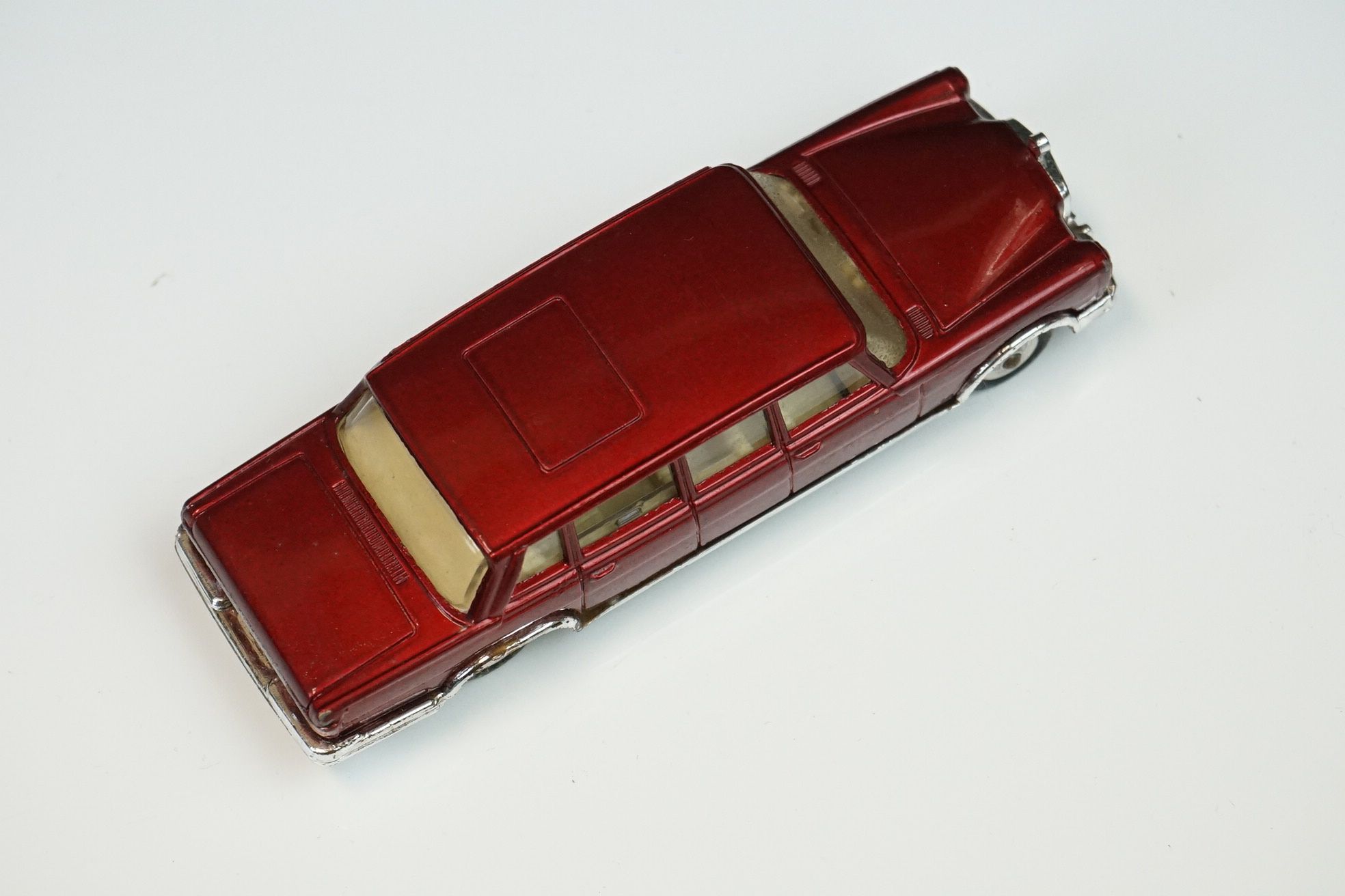 Two boxed Corgi By Special Request diecast models to include 238 Jaguar Mark X in pale blue with red - Image 14 of 22