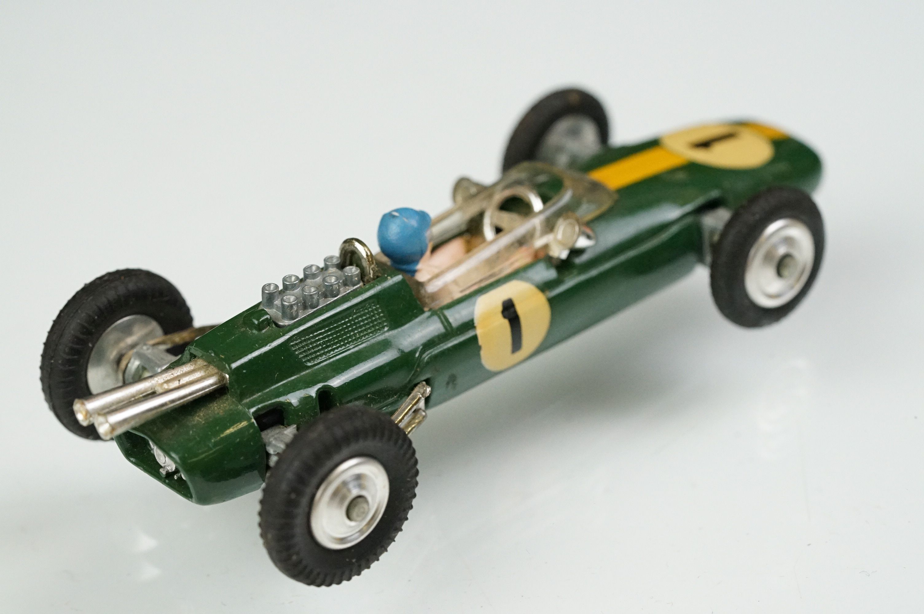 Four boxed Corgi diecast models to include 155 Lotus Climax Formula I Racing Car in green, 245 Buick - Image 35 of 39