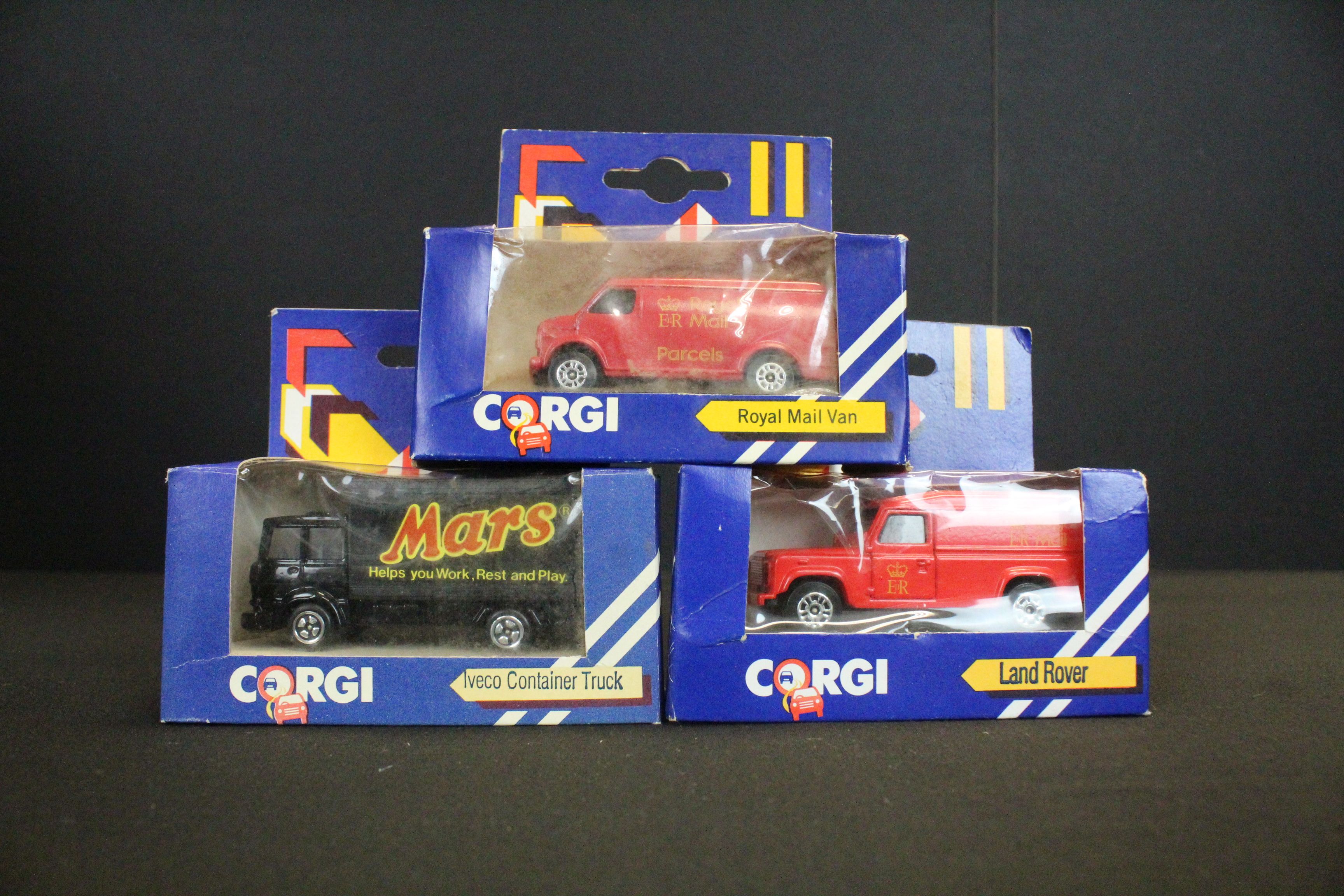 29 Boxed Corgi diecast models to include Jaguar Track Car, Iveco Container Truck, Royal Mail Van, - Image 6 of 9