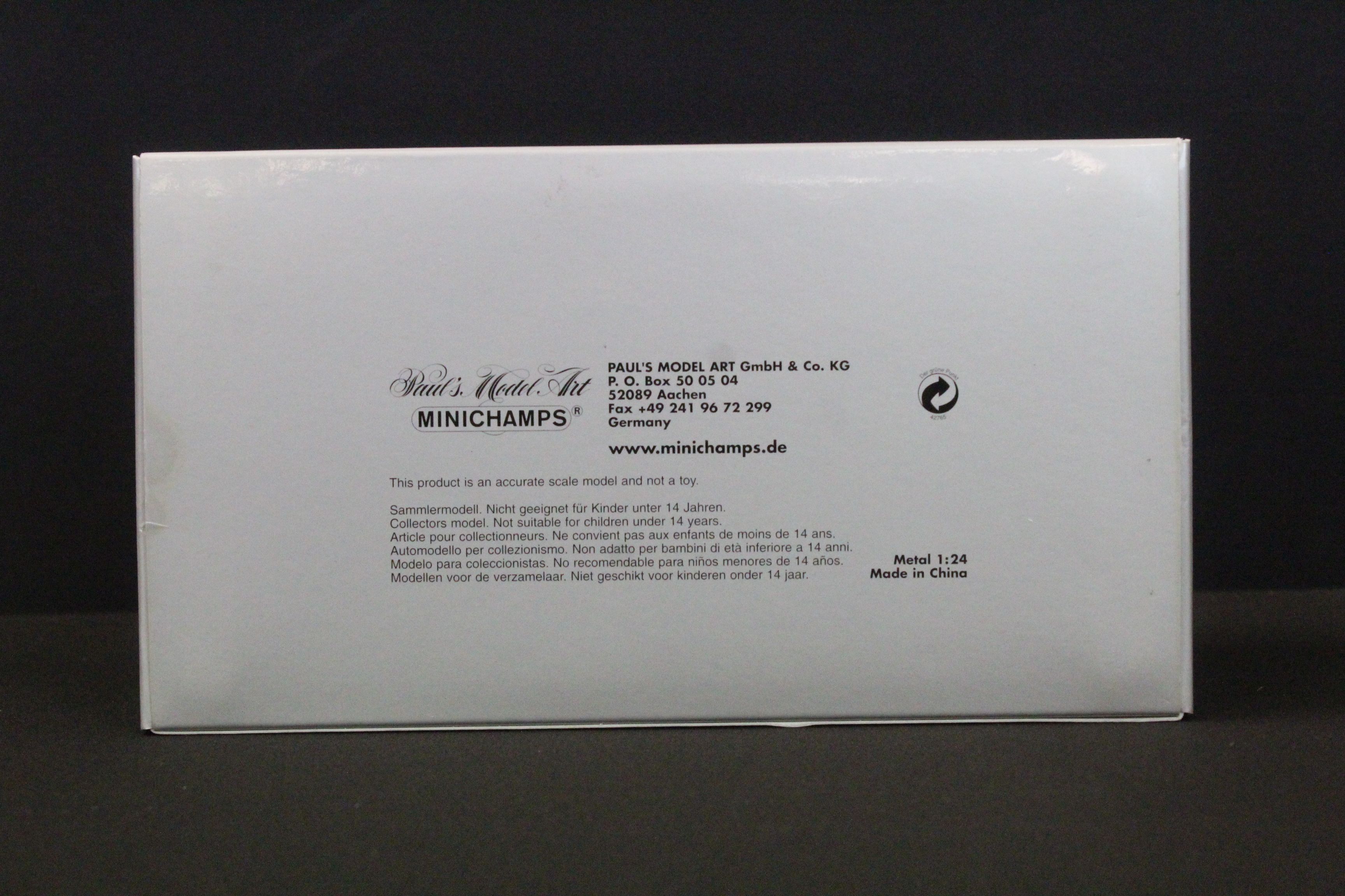 Boxed Pauls Model Art Minichamps Classic Collection 1/24 B6 604 0242 Mercedes Benz 300 SLR diecast - Image 5 of 14