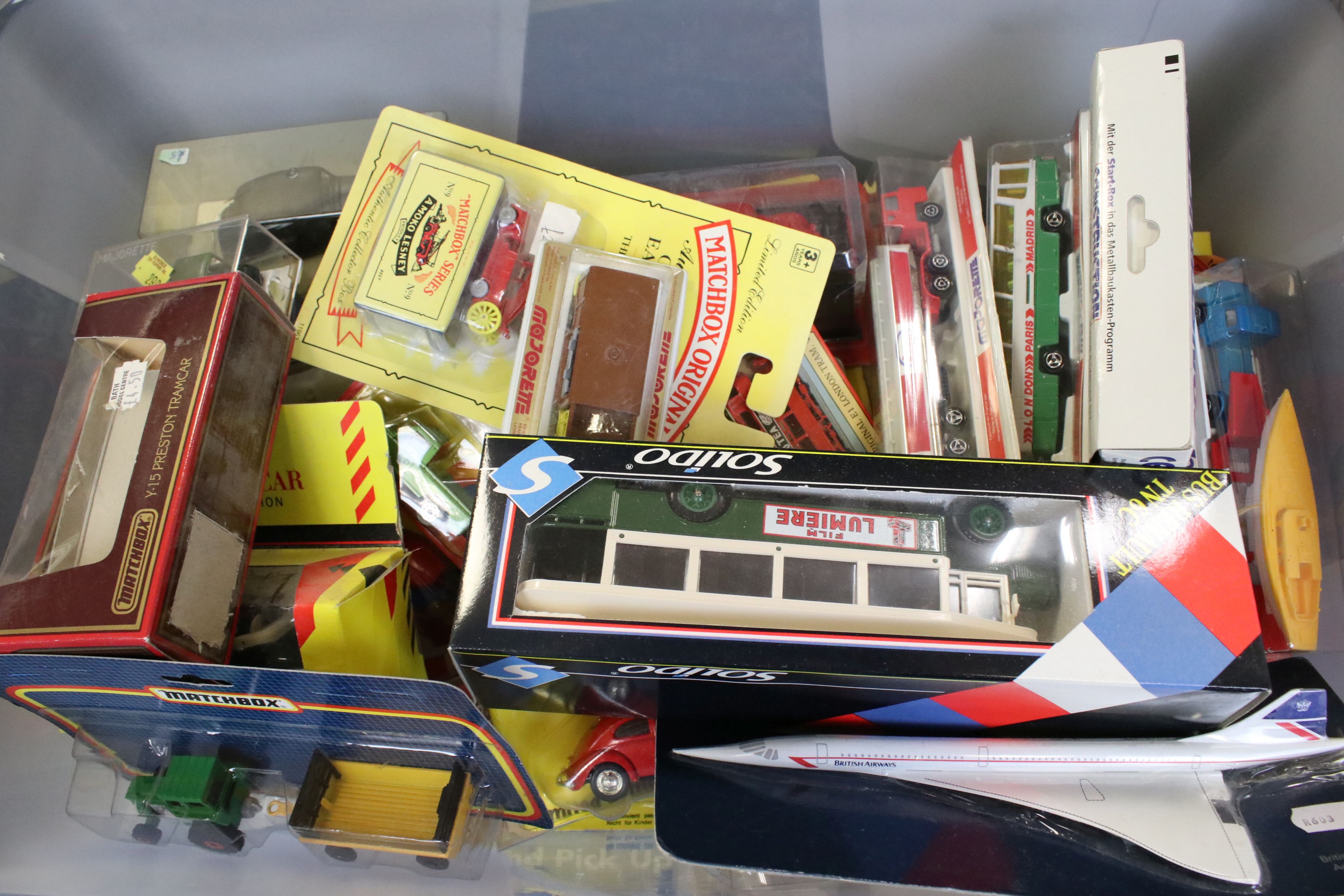 125 Boxed diecast models to include Lledo, Matchbox, Corgi, Majorette, Solido, Shell, etc, featuring - Image 4 of 9