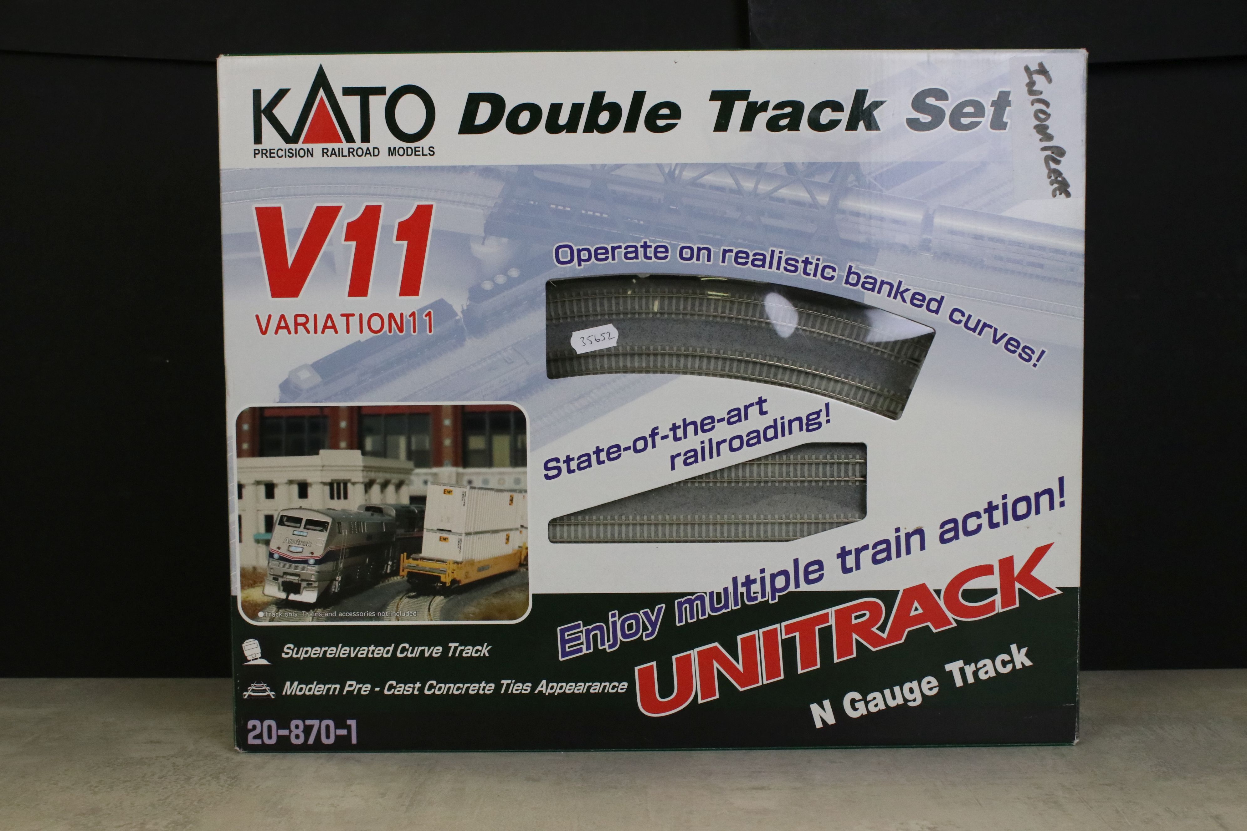 Four boxed Kato N gauge Unitrack sets to include 20876 V16, 20870 V11, 20870-1 V11 (incomplete) - Image 2 of 14