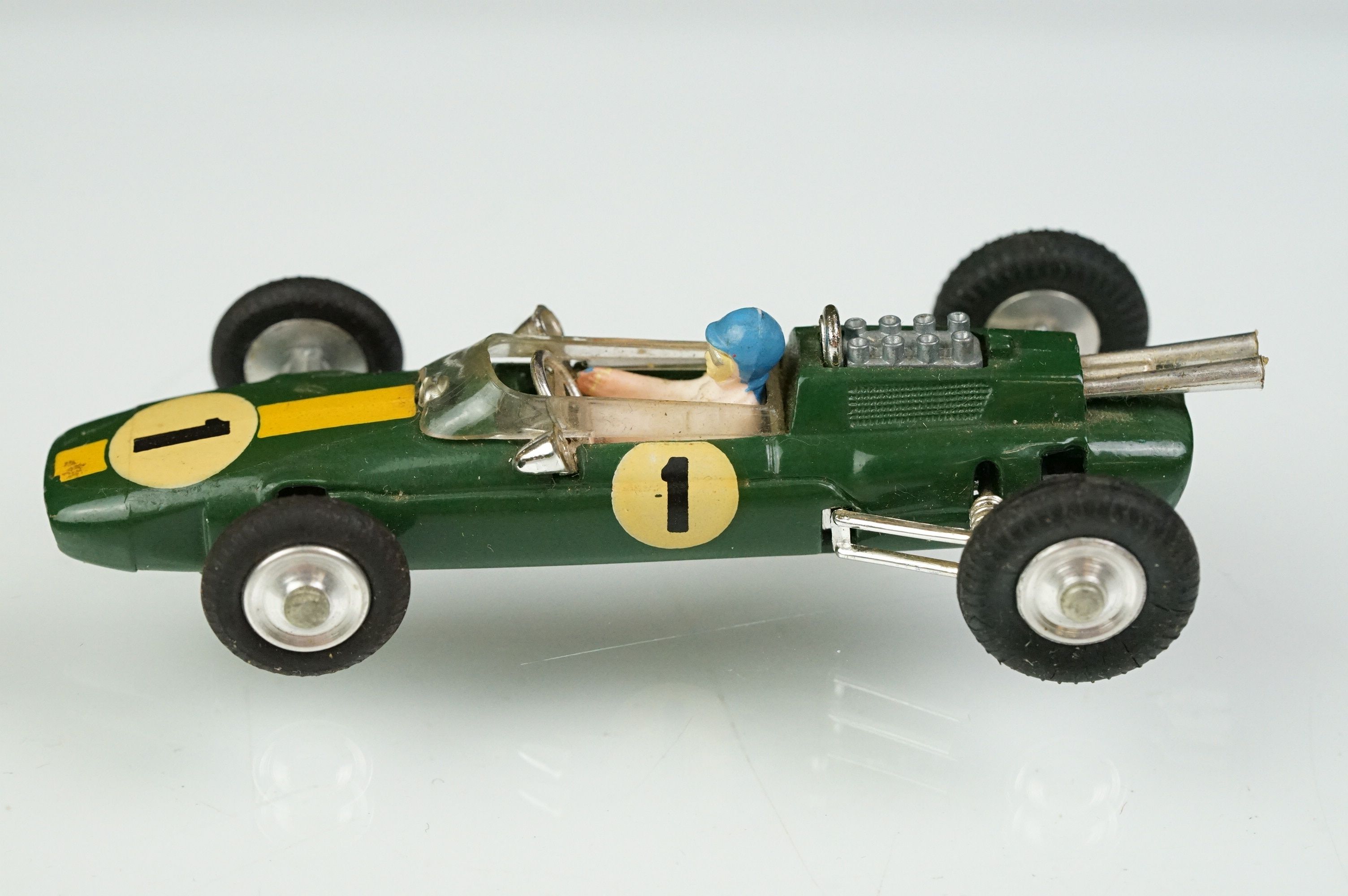 Four boxed Corgi diecast models to include 155 Lotus Climax Formula I Racing Car in green, 245 Buick - Image 31 of 39