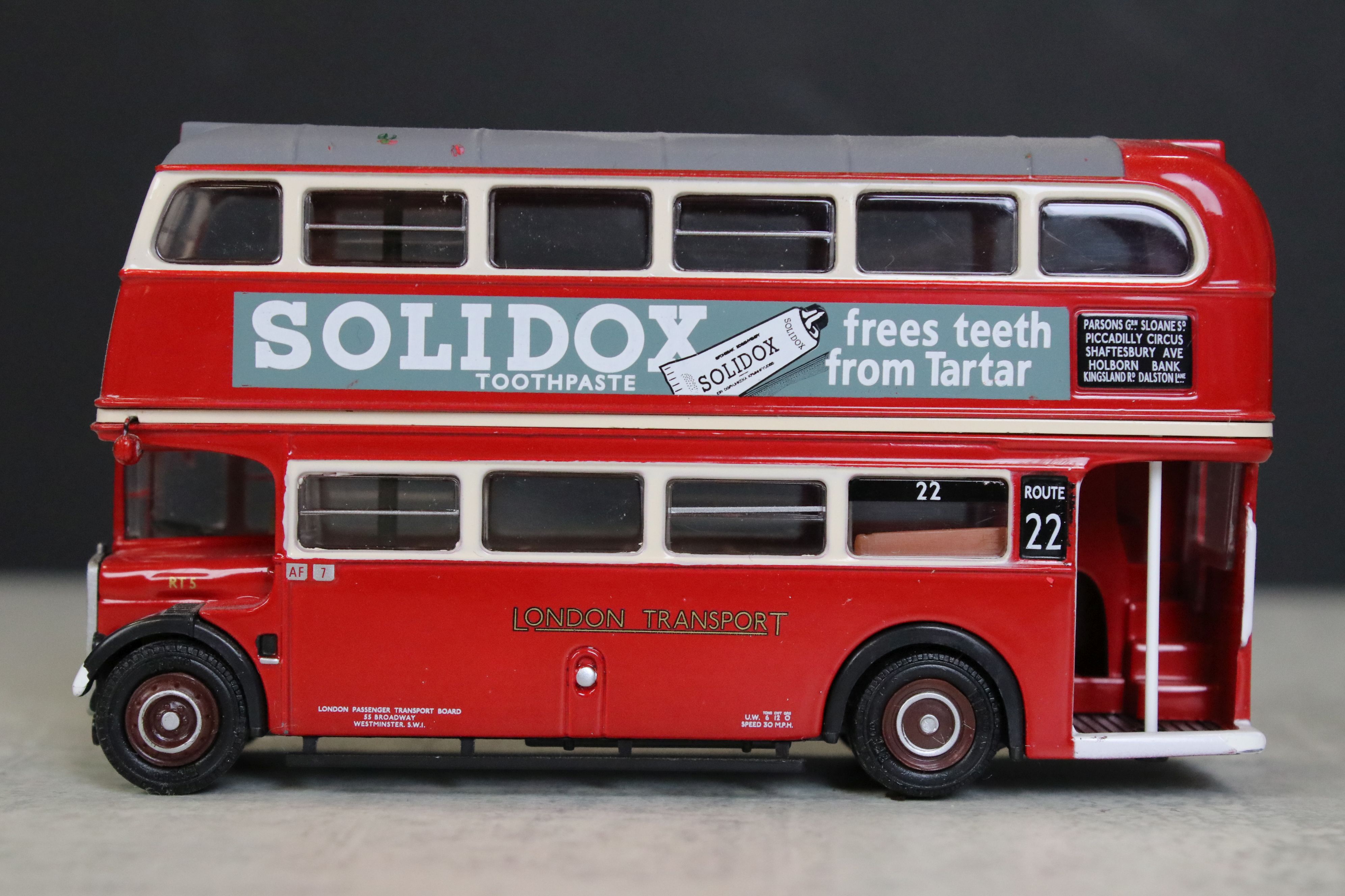 30 Boxed Lledo diecast models to include Days Gone examples, plus a Lledo Days Gone display case - Image 8 of 11